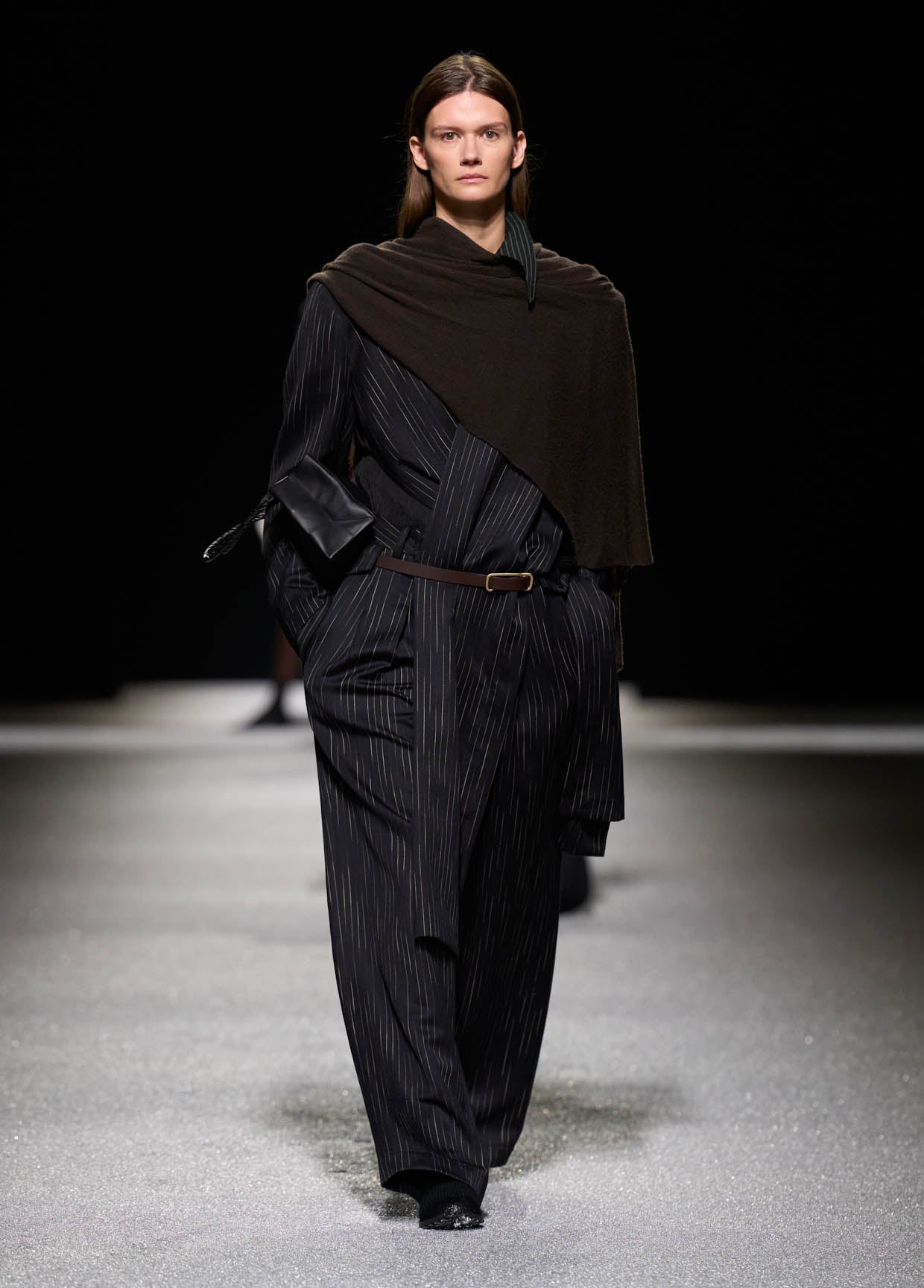 ISSEY MIYAKE AUTUMN WINTER 2026/27 コレクション 18 – isseymiyake.com