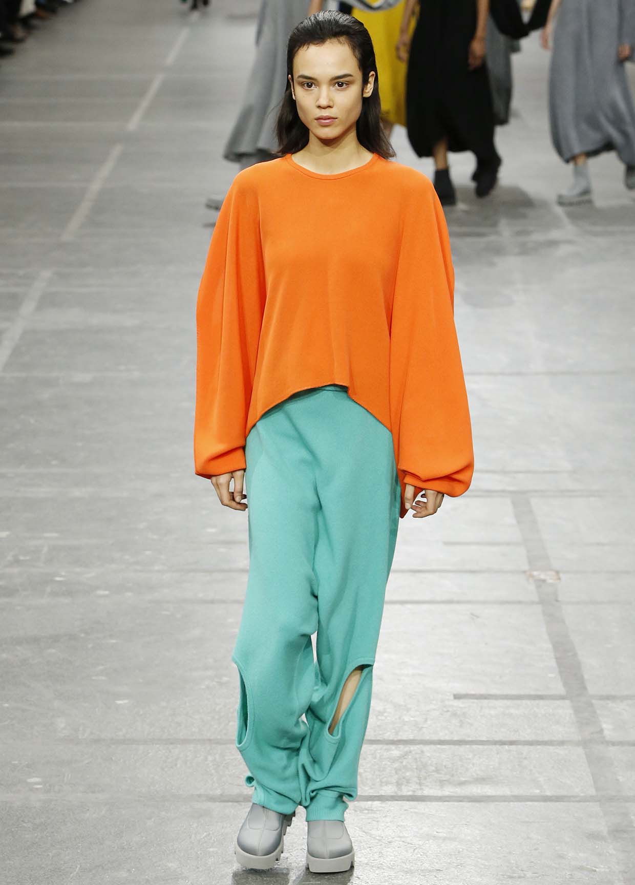 ISSEY MIYAKE AUTUMN WINTER 2020/21 コレクション 65 – isseymiyake.com