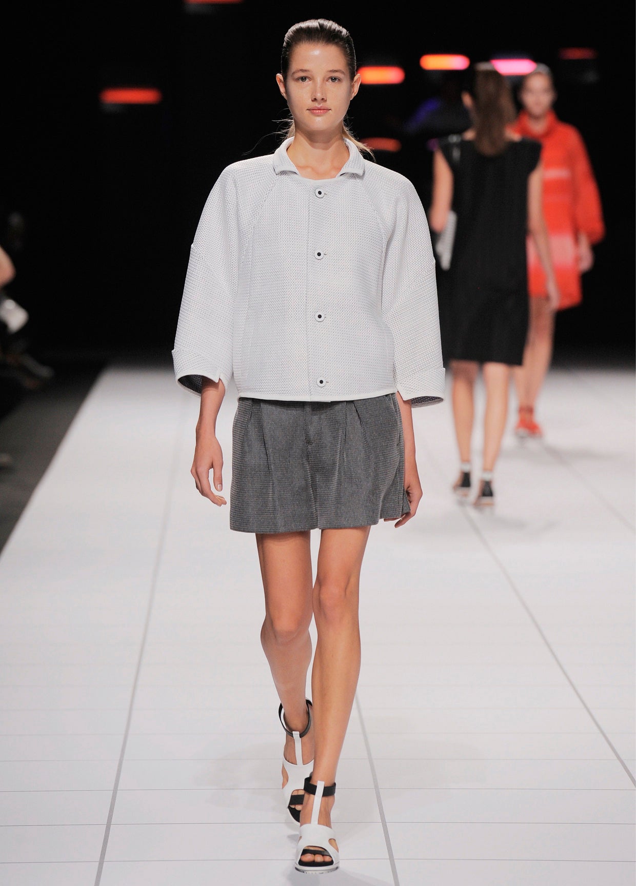 ISSEY MIYAKE SPRING SUMMER 2014 コレクション 24
