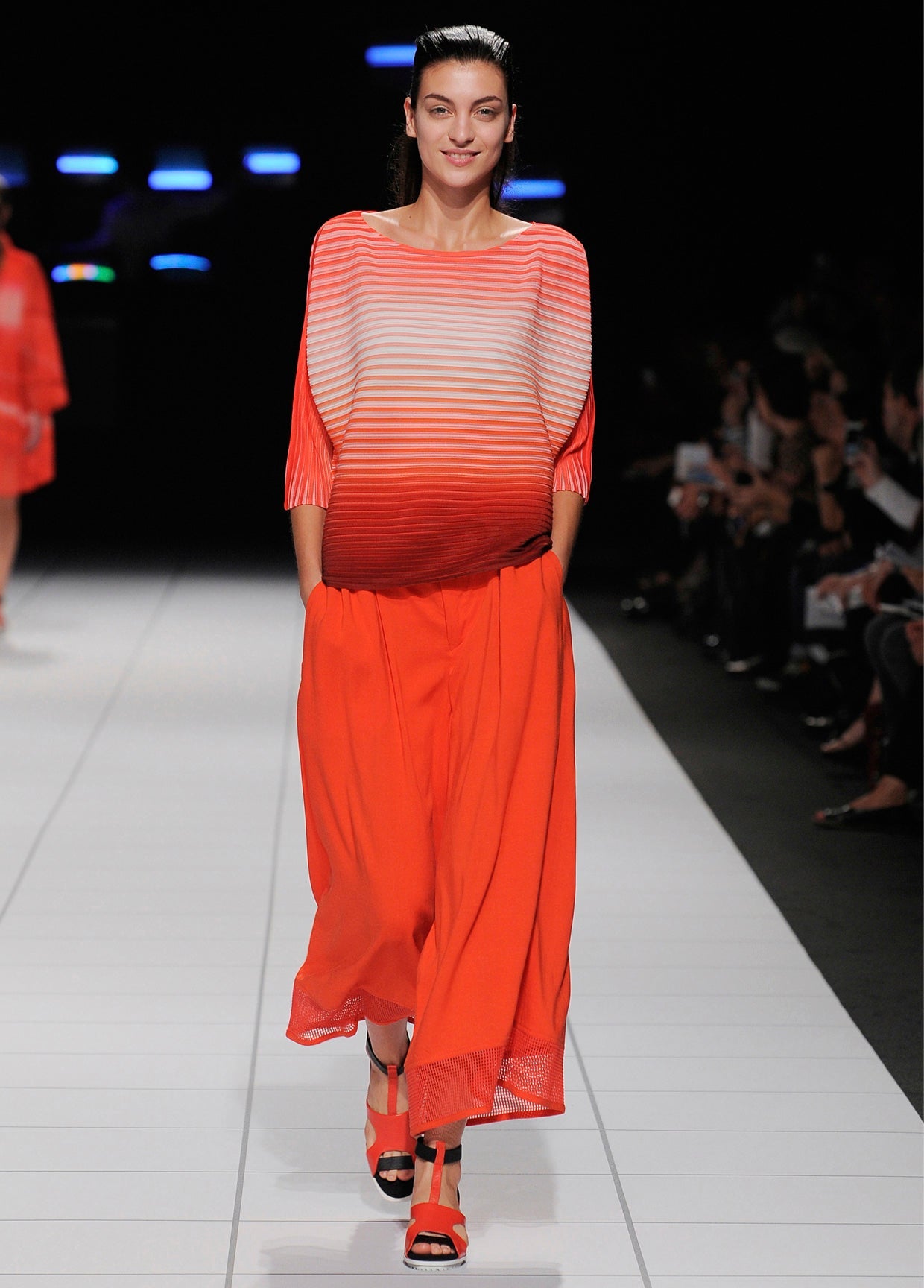ISSEY MIYAKE SPRING SUMMER 2014 コレクション 27
