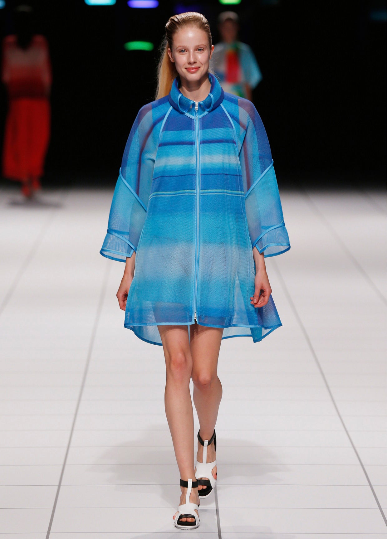 ISSEY MIYAKE SPRING SUMMER 2014 コレクション 30