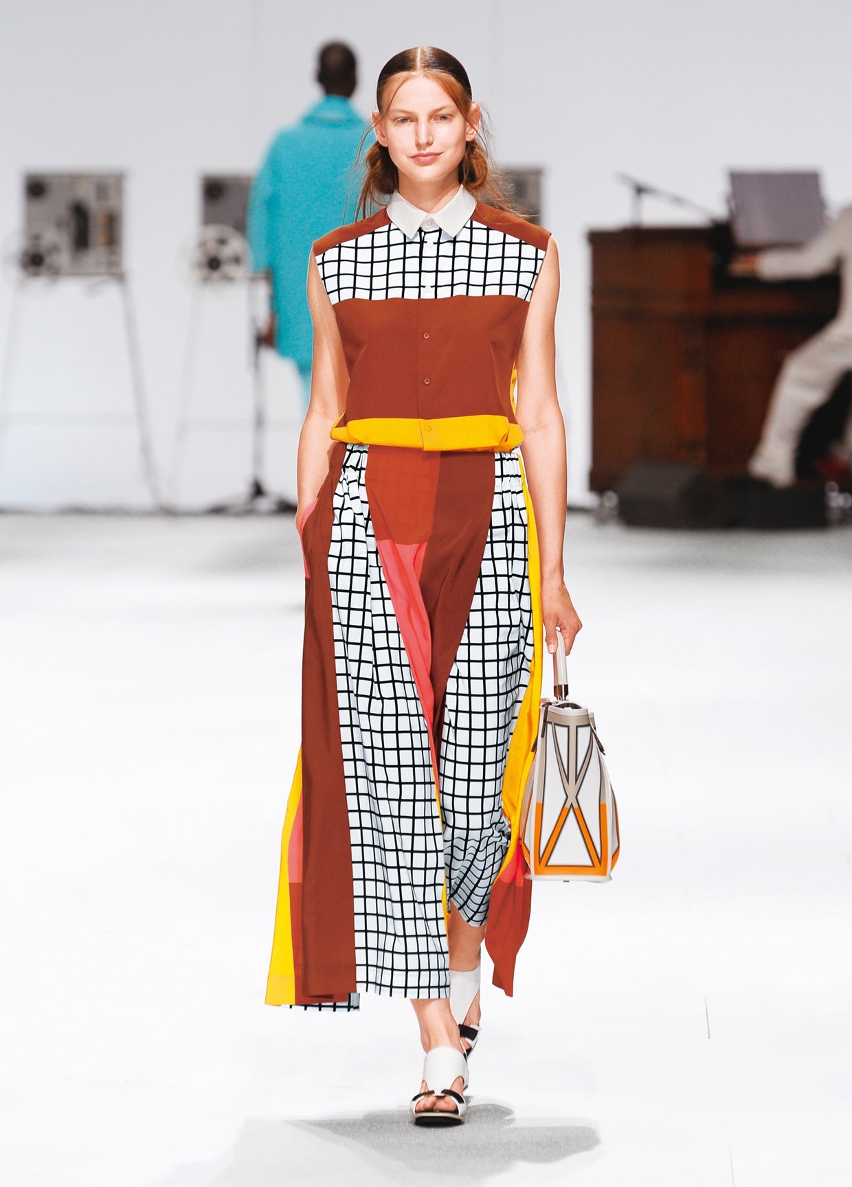 ISSEY MIYAKE六本木15周年限定横段トップス PLEATS PLEASE ISSEY MIYAKE - ISSEY MIYAKE六本木15周年限定横段