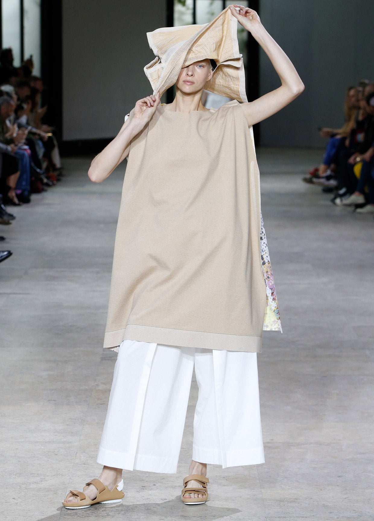 ISSEY MIYAKE SPRING SUMMER 2019 コレクション 07