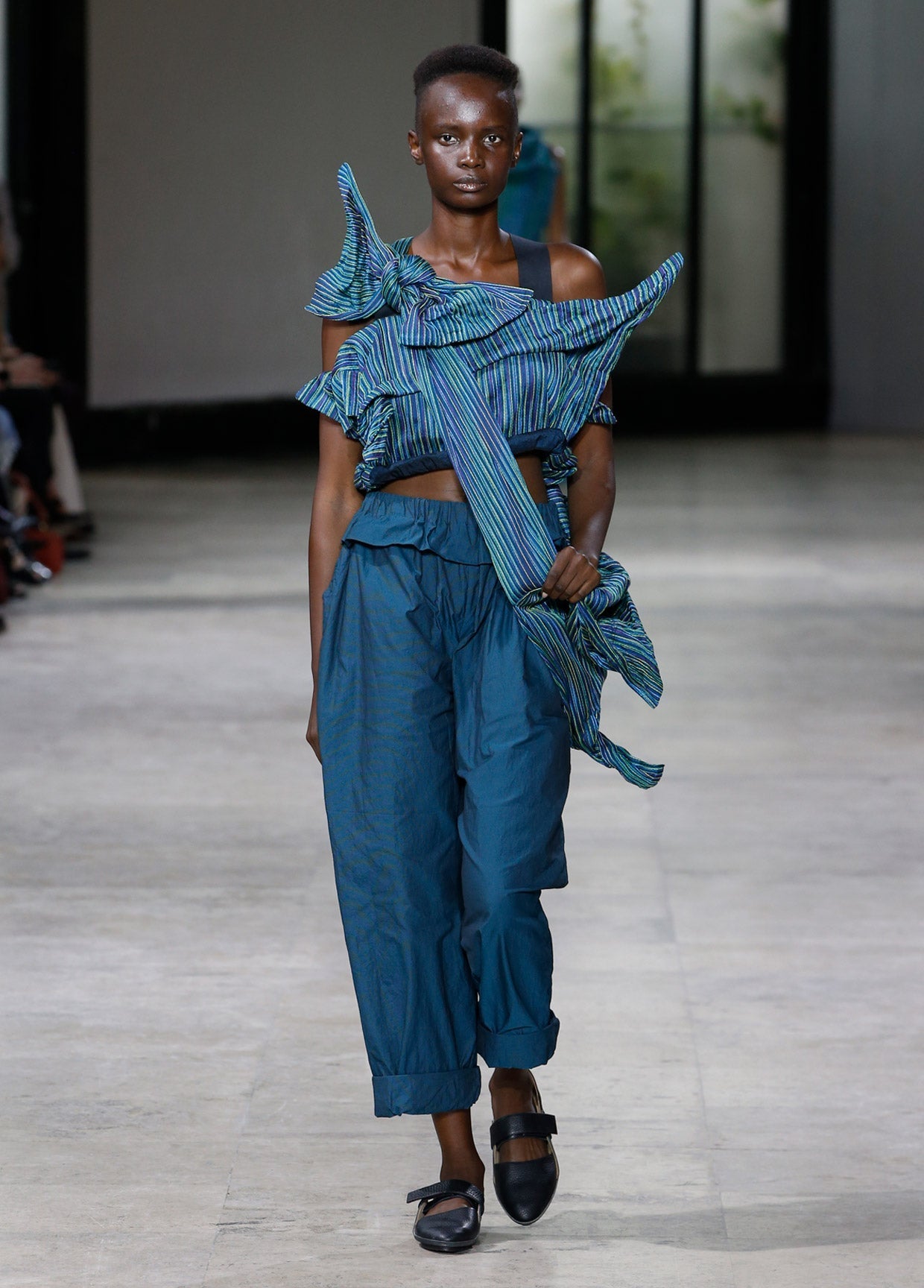 ISSEY MIYAKE SPRING SUMMER 2019 コレクション 26