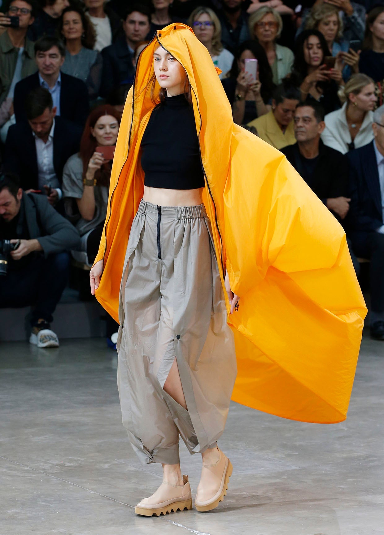 ISSEY MIYAKE SPRING SUMMER 2020 コレクション 24