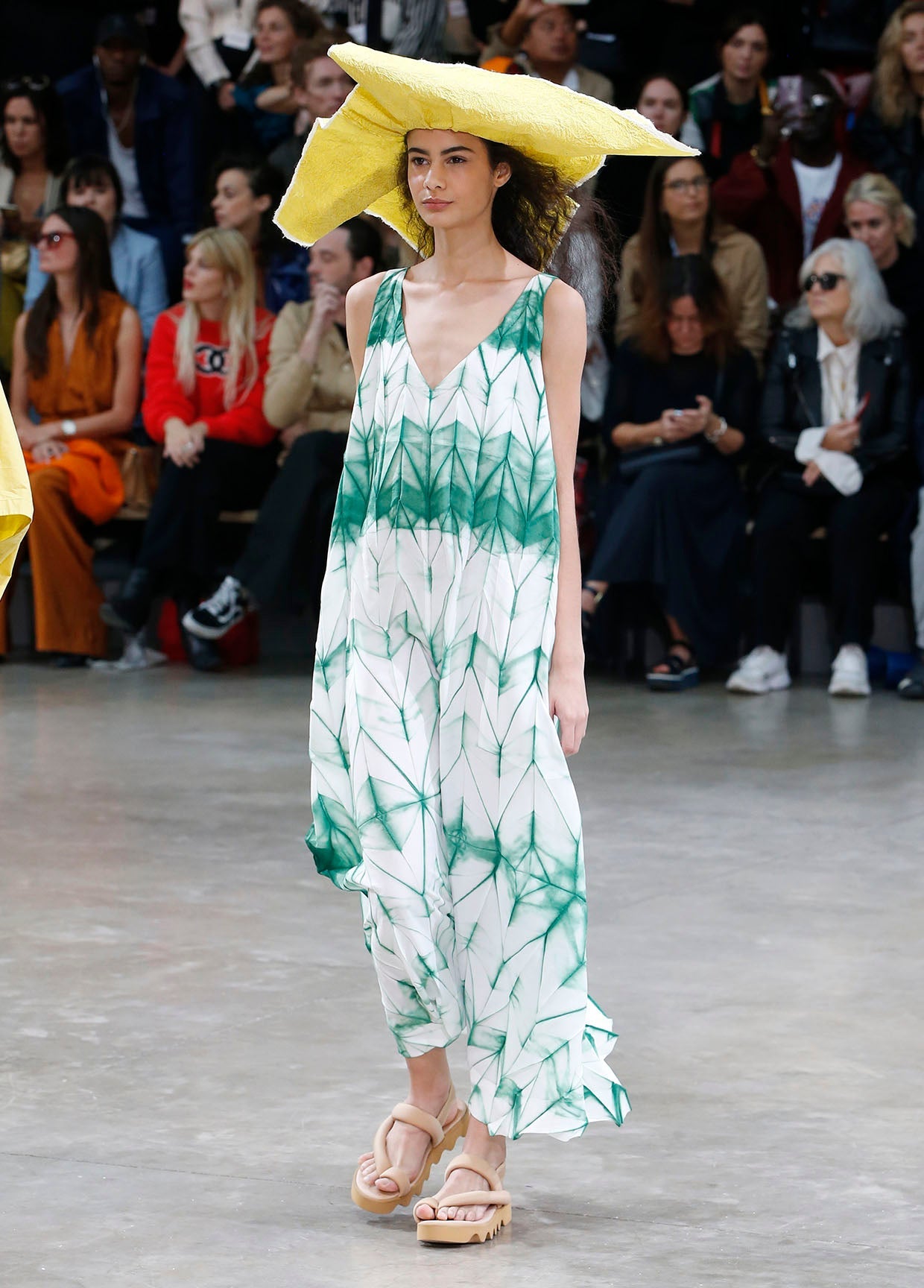 ISSEY MIYAKE SPRING SUMMER 2020 コレクション 42