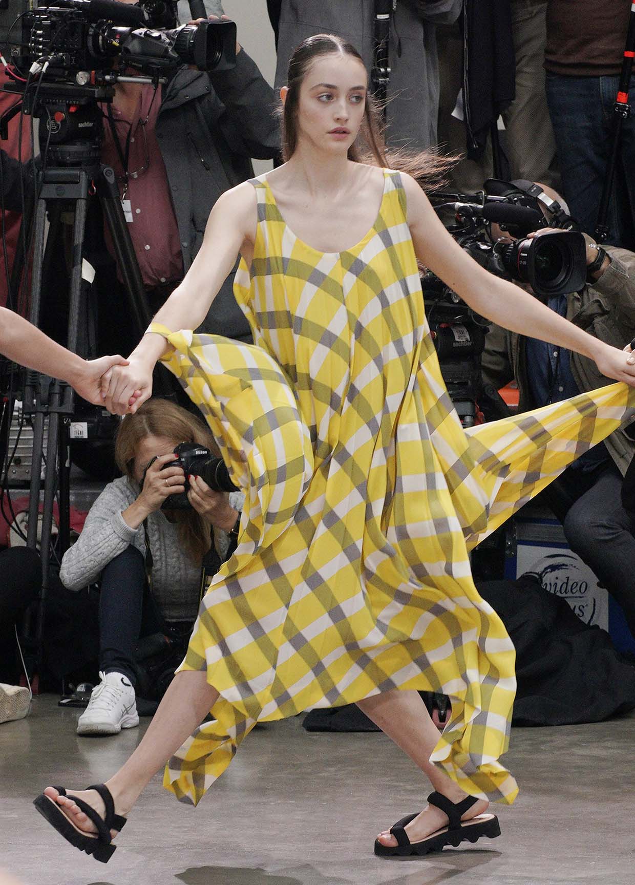 ISSEY MIYAKE SPRING SUMMER 2020 コレクション 64