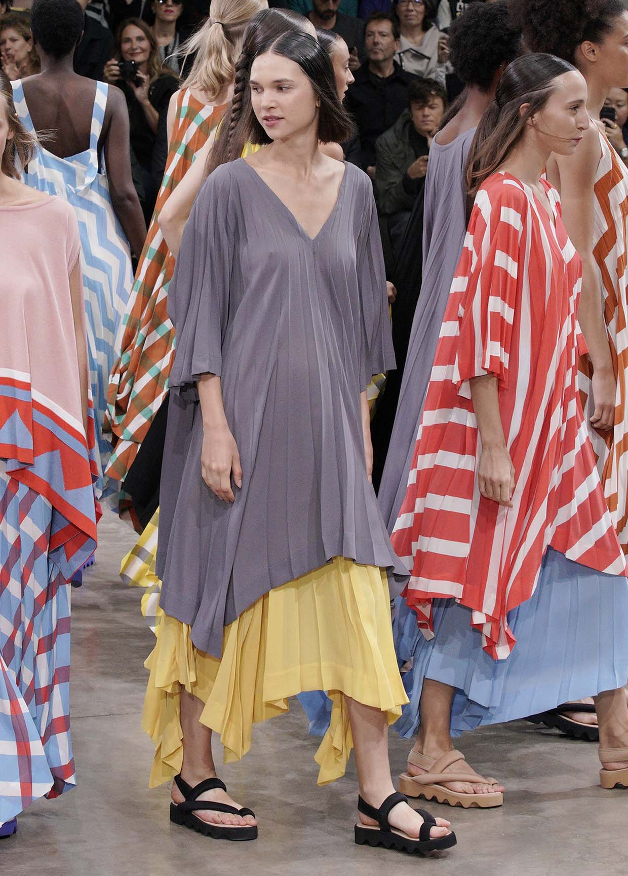 ISSEY MIYAKE SPRING SUMMER 2020 コレクション 73
