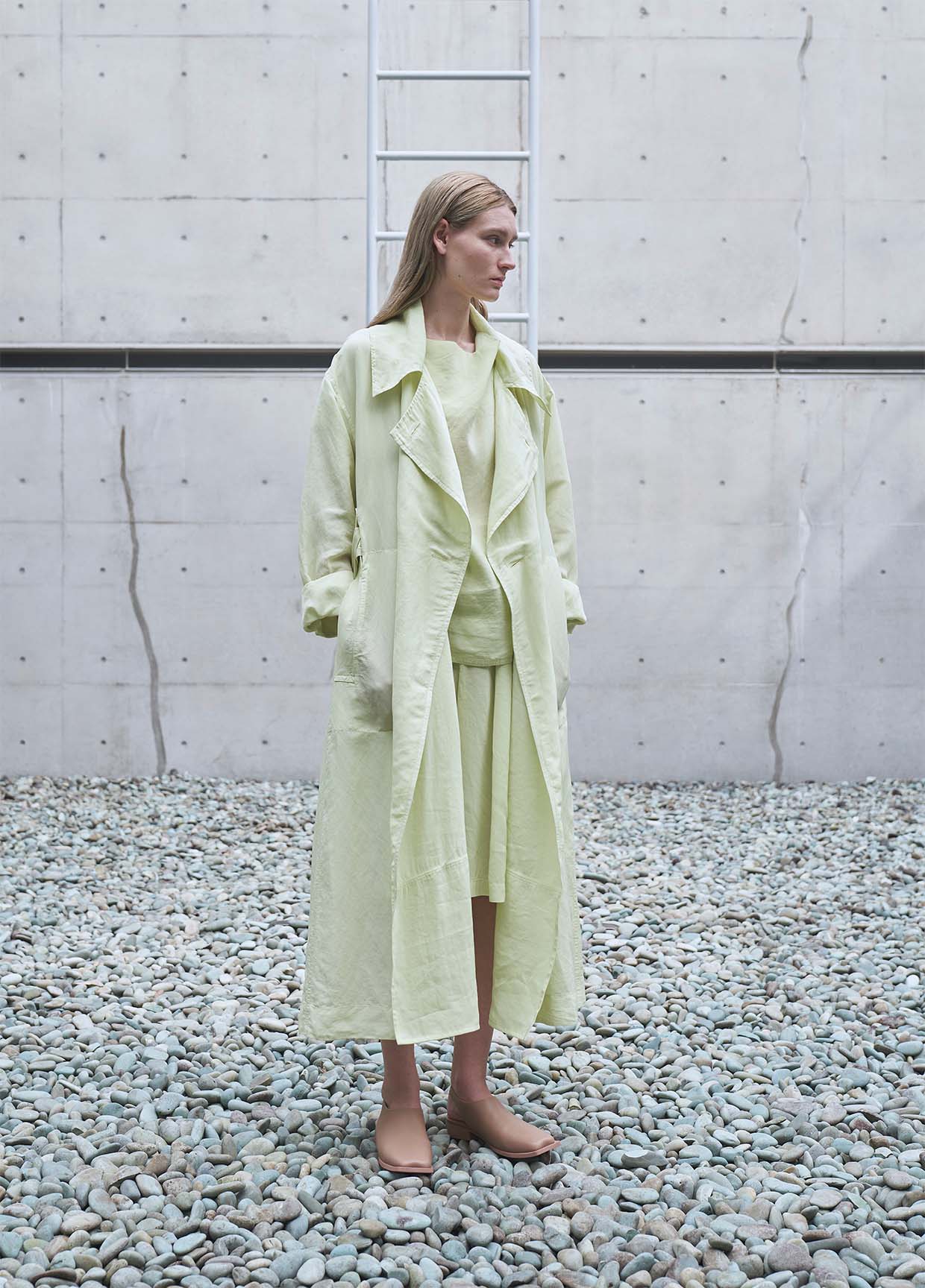 ISSEY MIYAKE コレクション SPRING SUMMER 2022 – isseymiyake.com