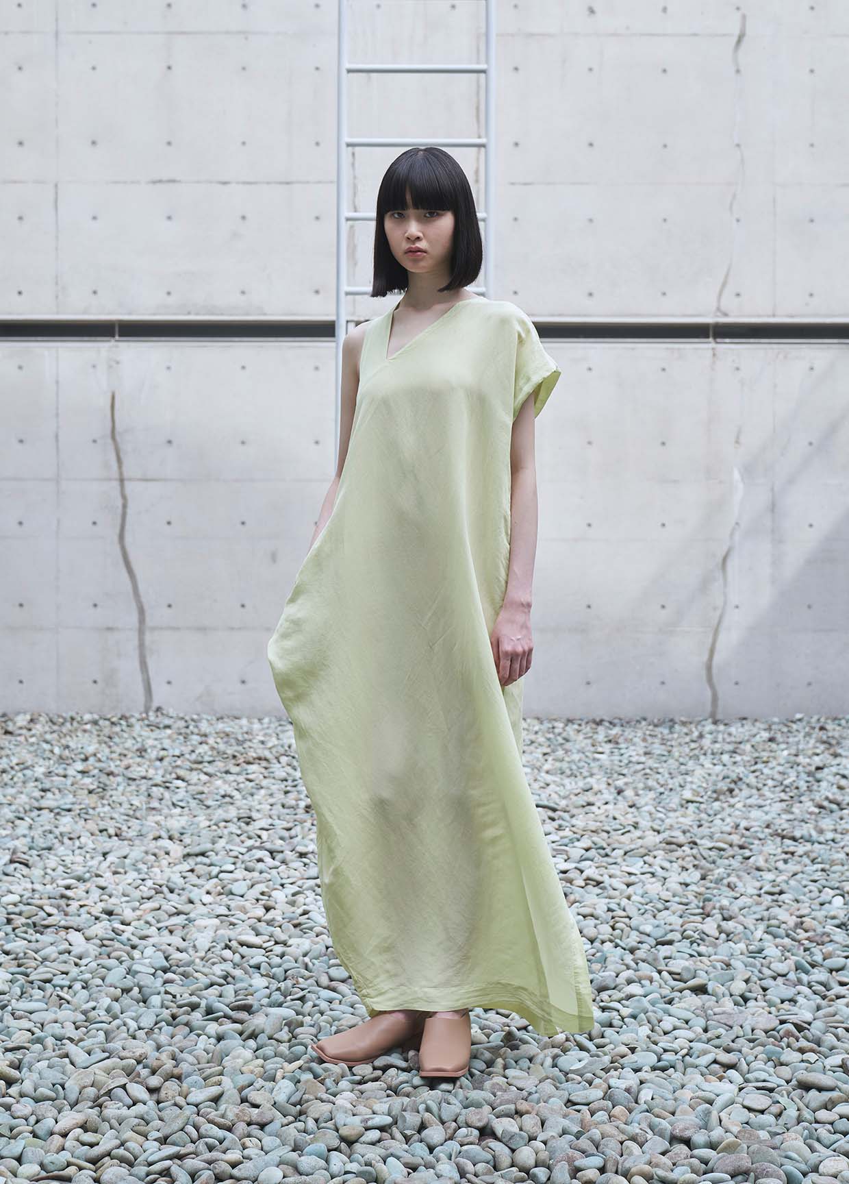 ISSEY MIYAKE コレクション SPRING SUMMER 2022 – isseymiyake.com