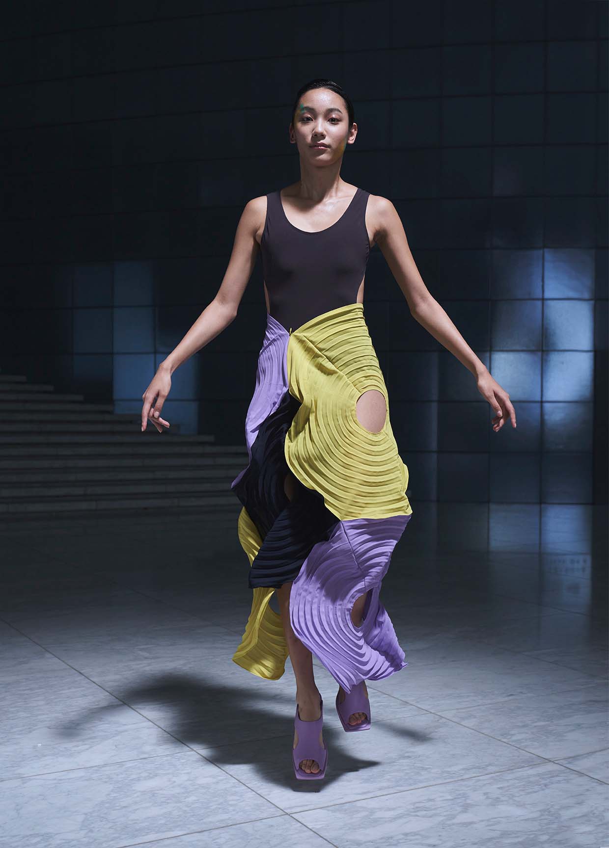Issei miyake RANUNCULUSトップス ISSEY MIYAKE SPRING SUMMER 2022 コレクション02 – isseymiyake.com