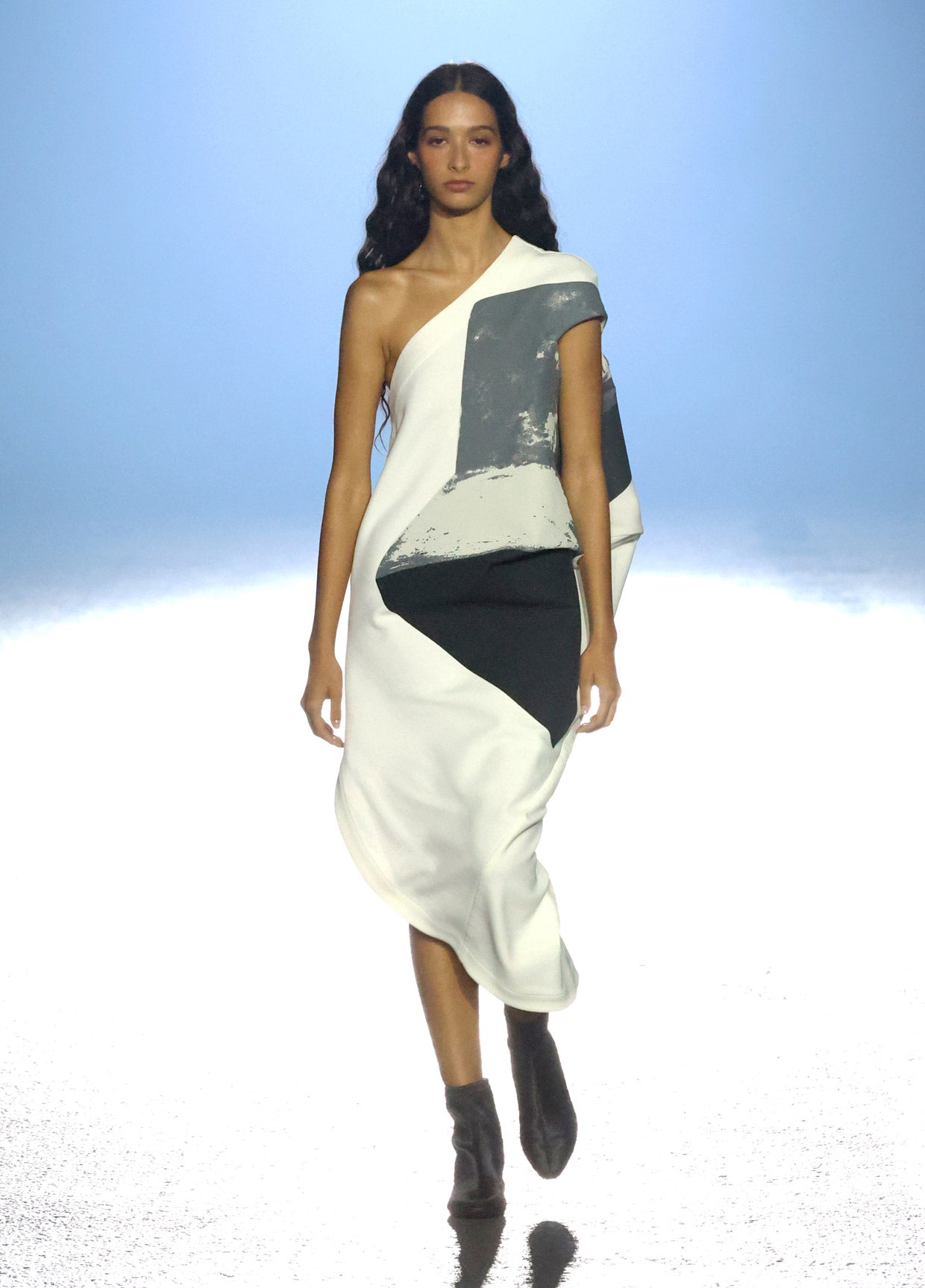 ISSEY MIYAKE SPRING SUMMER 2023 コレクション06