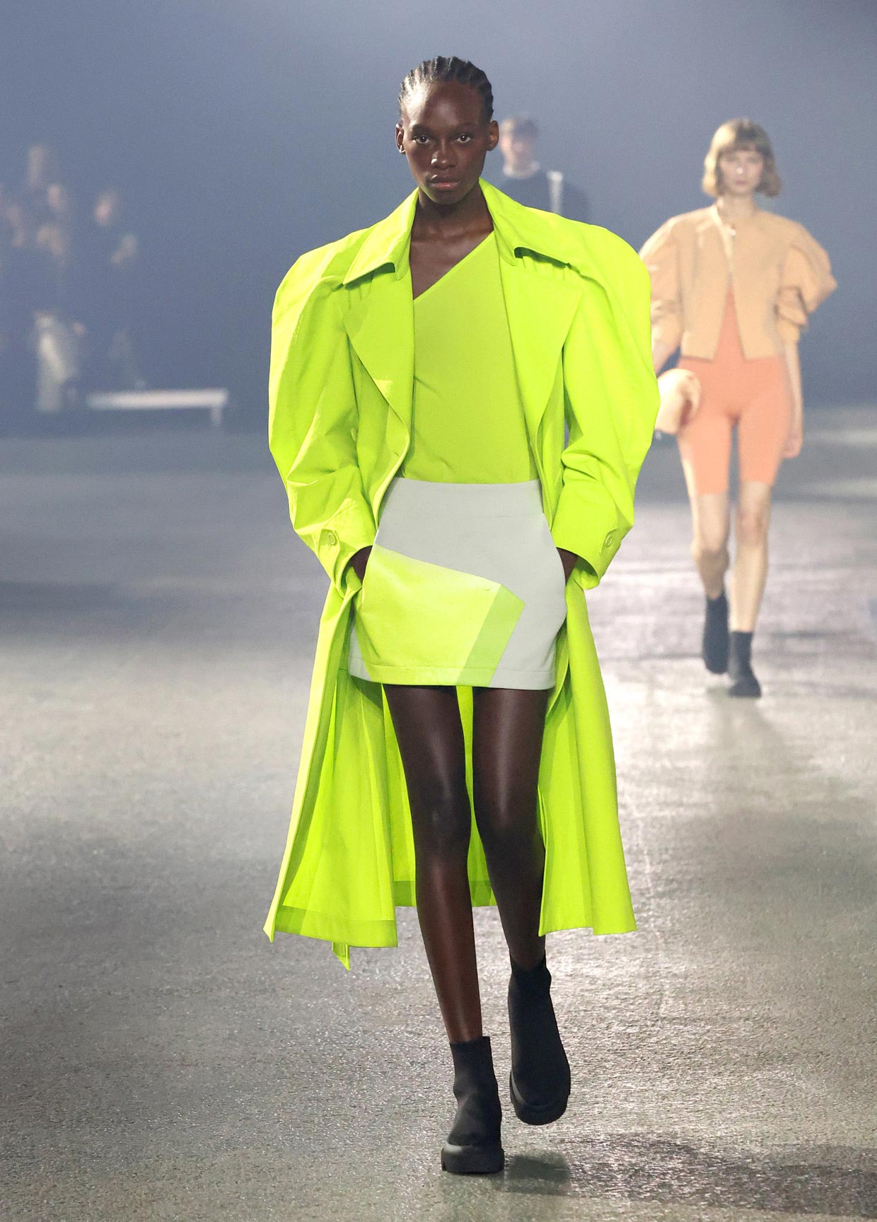 ISSEY MIYAKE SPRING SUMMER 2023 コレクション08