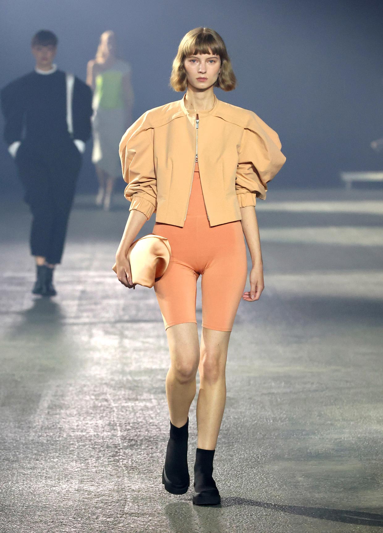 ISSEY MIYAKE SPRING SUMMER 2023 コレクション09