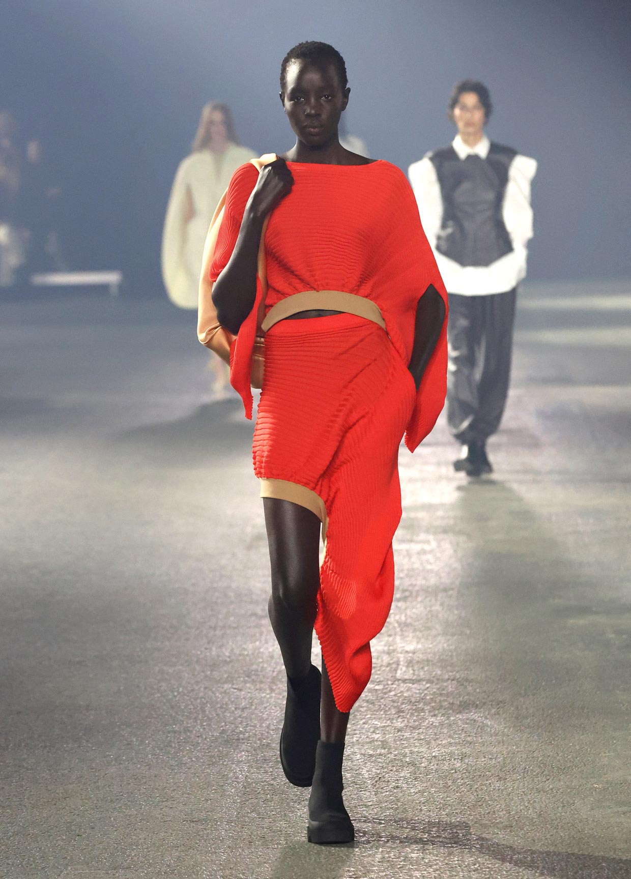 ISSEY MIYAKE SPRING SUMMER 2023 コレクション 16