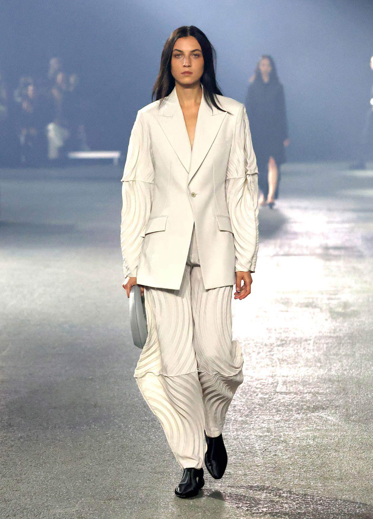 ISSEY MIYAKE SPRING SUMMER 2023 コレクション 20