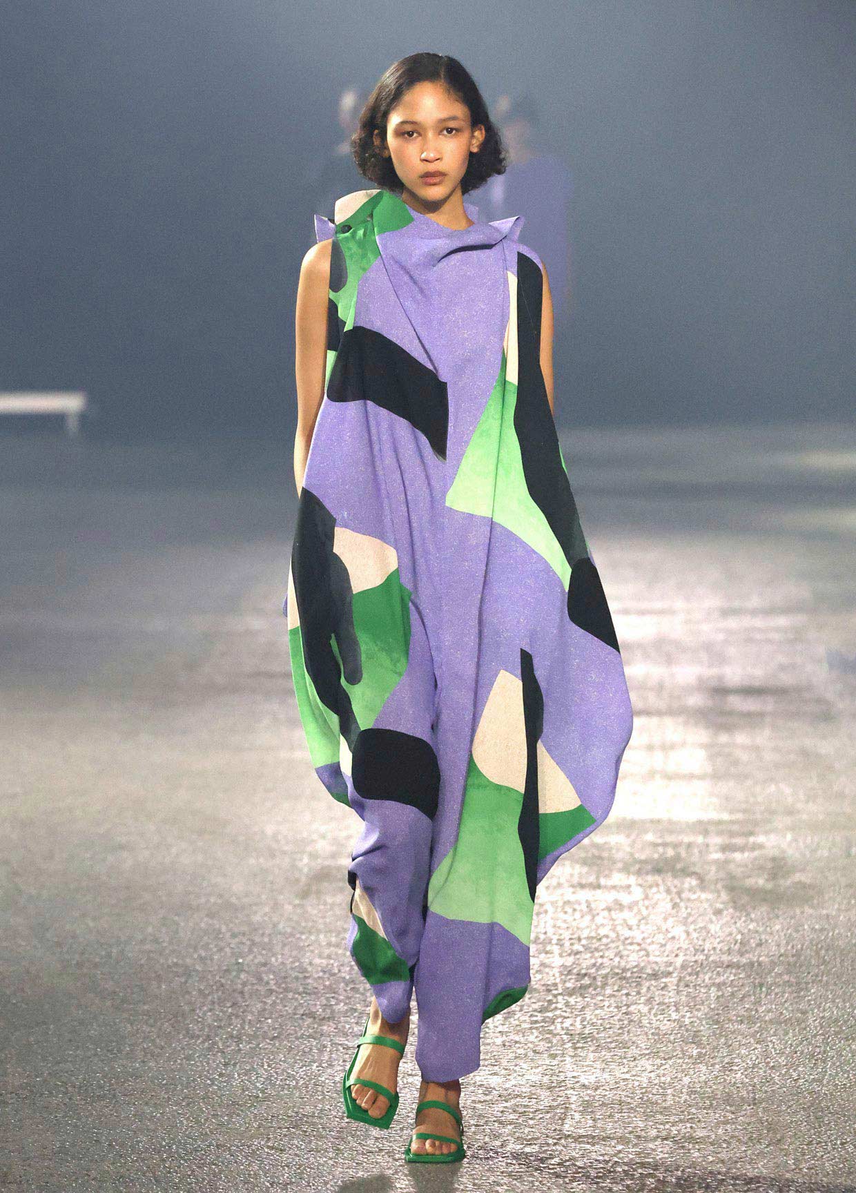 ISSEY MIYAKE SPRING SUMMER 2023 コレクション 27