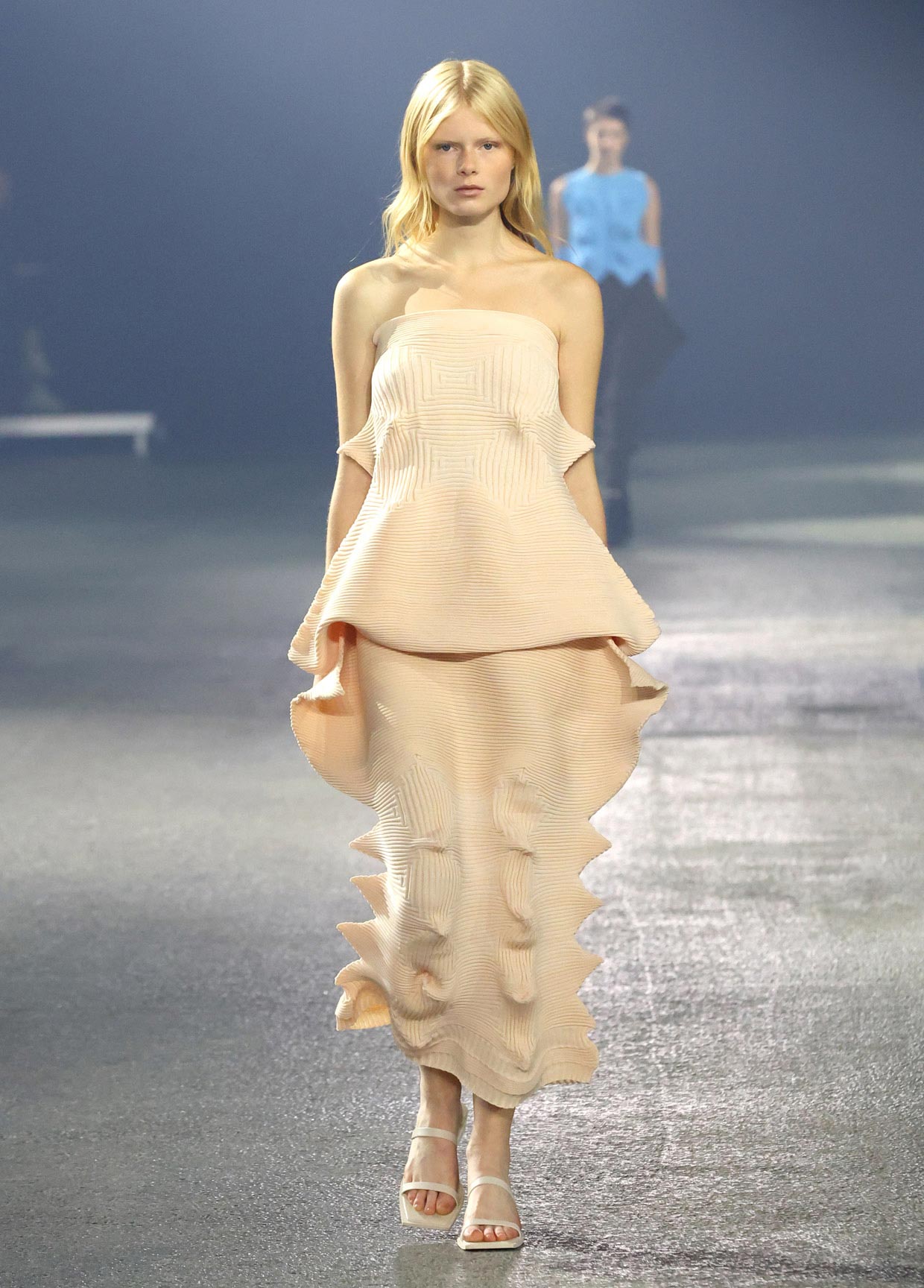 ISSEY MIYAKE SPRING SUMMER 2023 コレクション 34