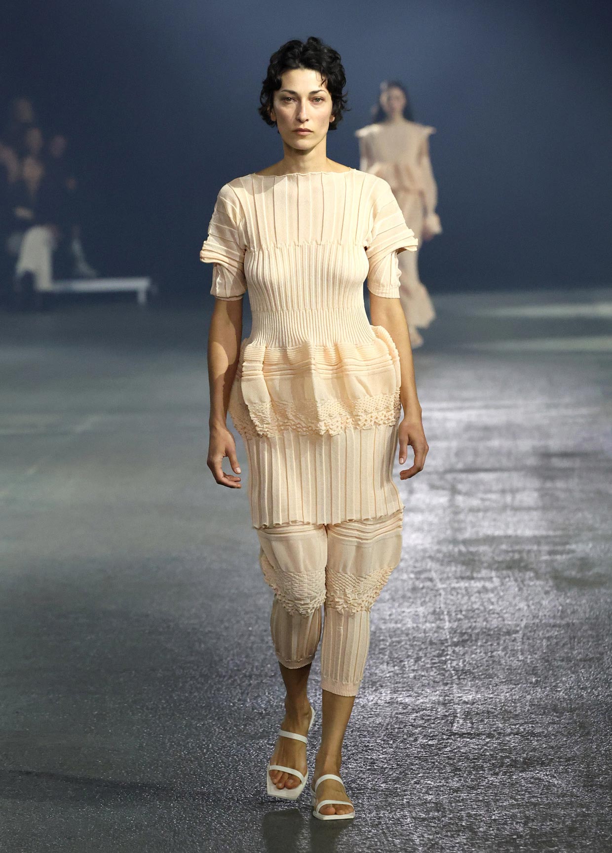 ISSEY MIYAKE SPRING SUMMER 2023 コレクション 42