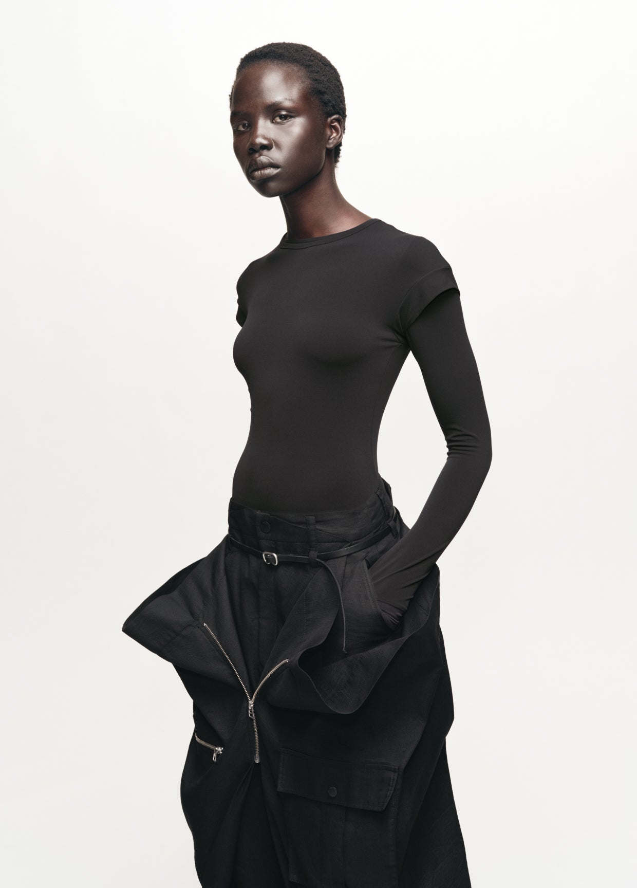 ISSEY MIYAKE ルック – isseymiyake.com