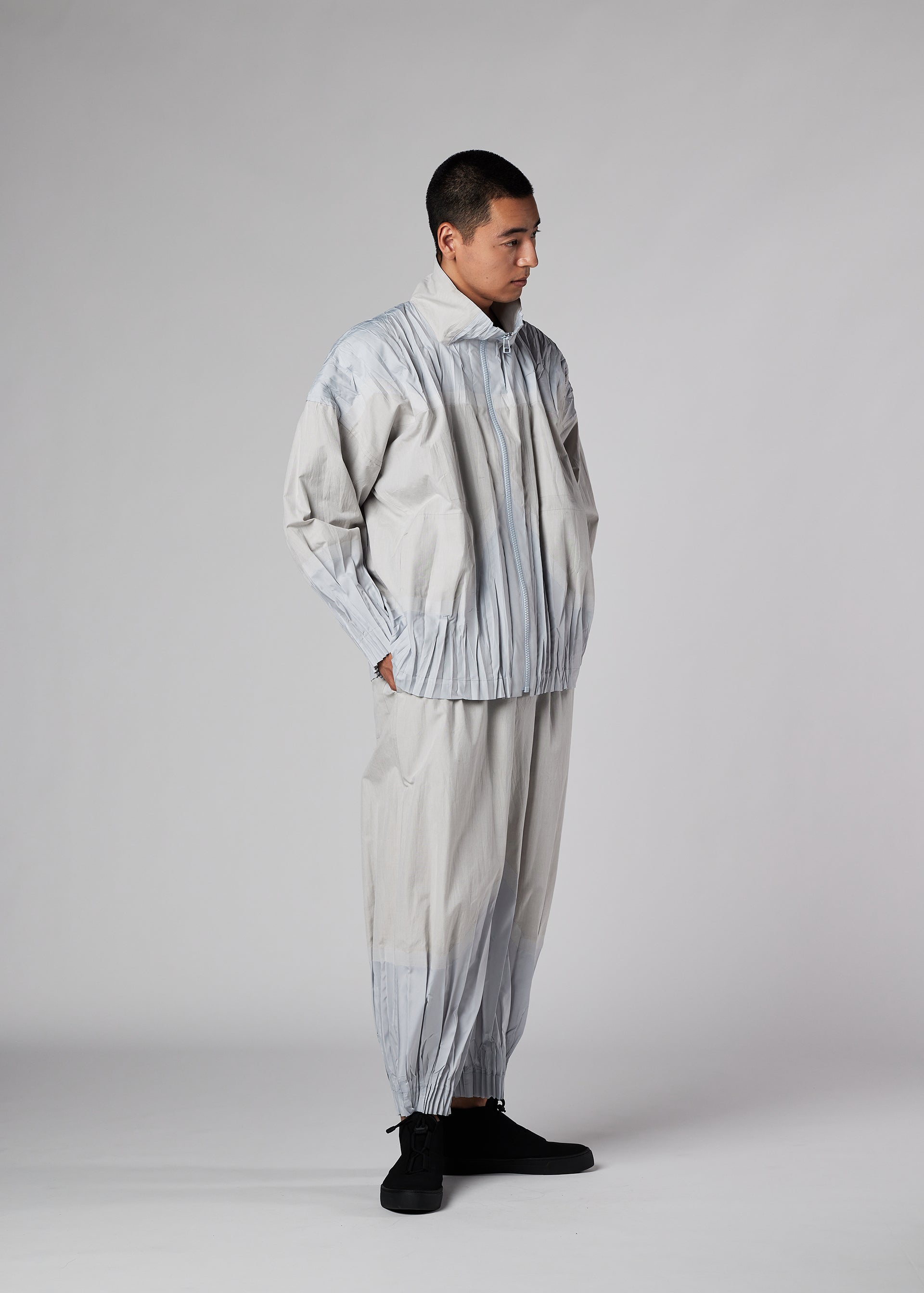 ISSEY MIYAKE MEN ストライプ長袖シャツ