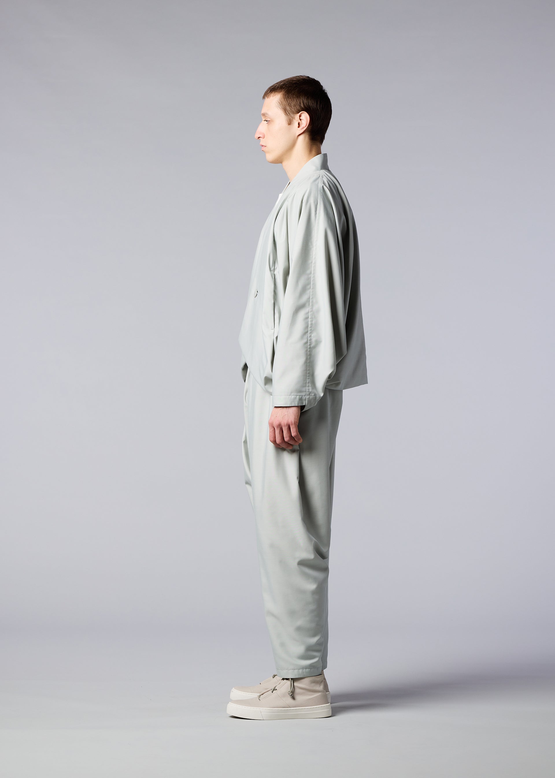 SWING – isseymiyake.com