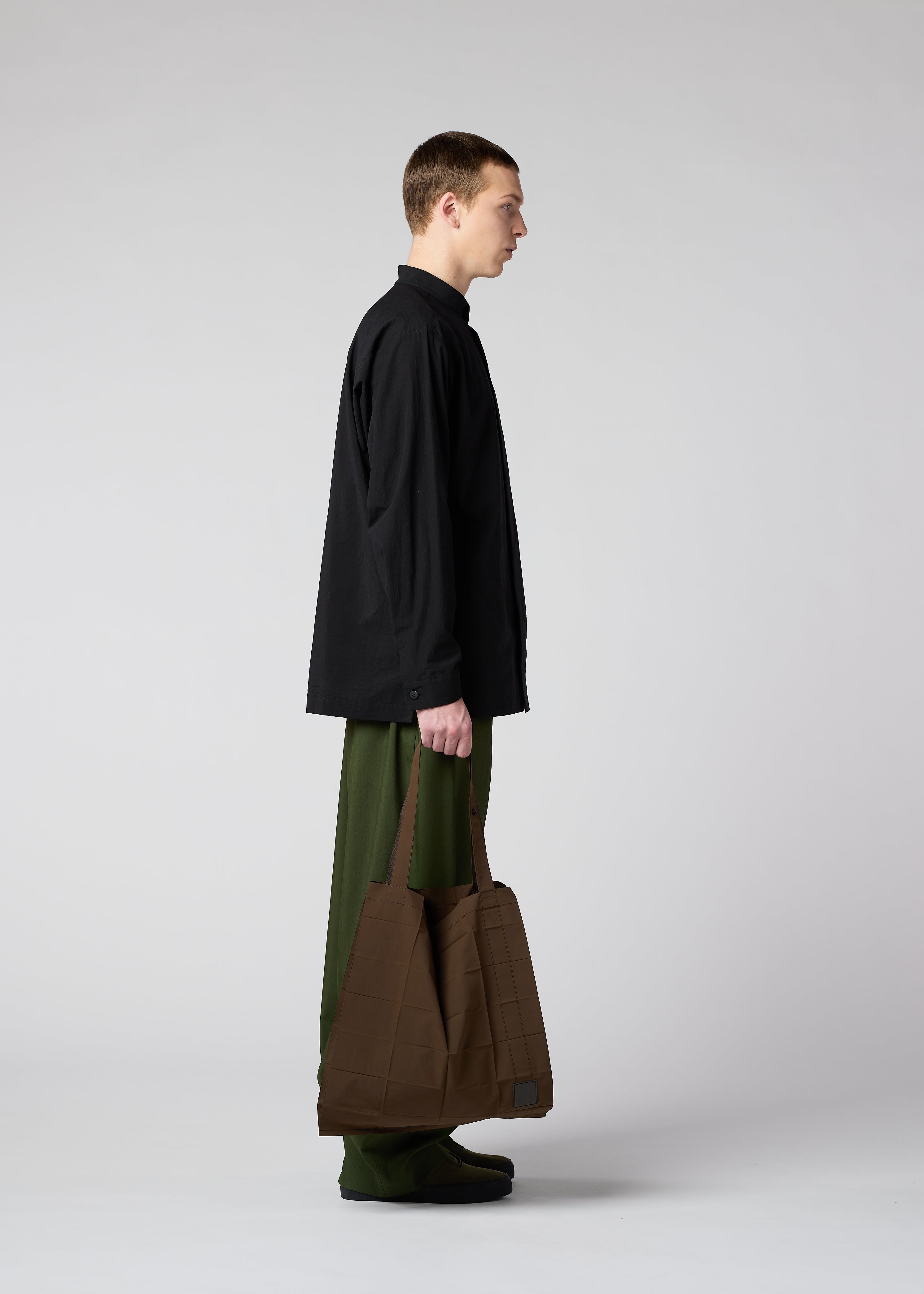 IM MEN PATPATA アイムメン　トートバッグ　イッセイミヤケ アイテムのご紹介「PATA PATA」 – isseymiyake.com