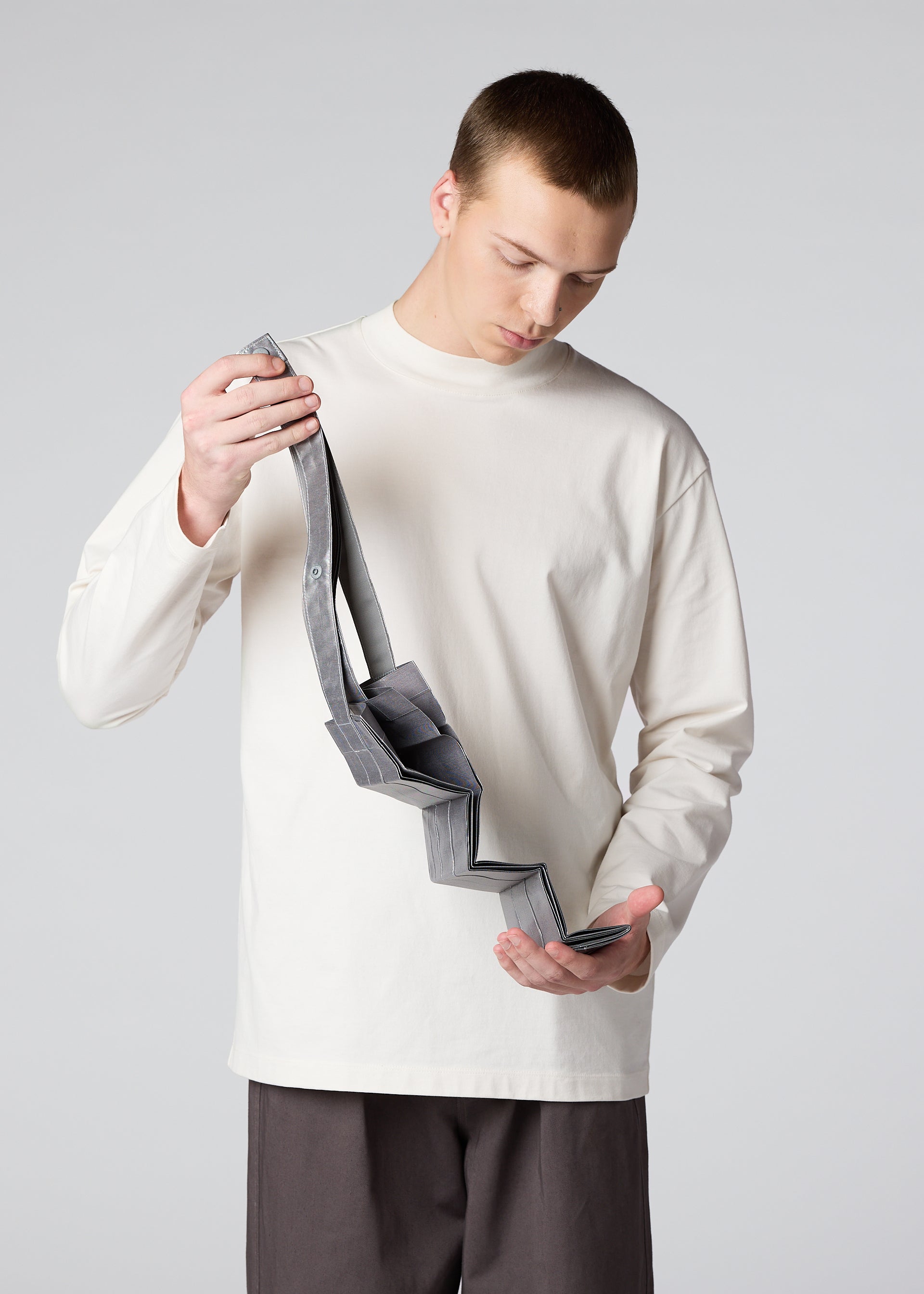 PATA PATA METALLIC – isseymiyake.com