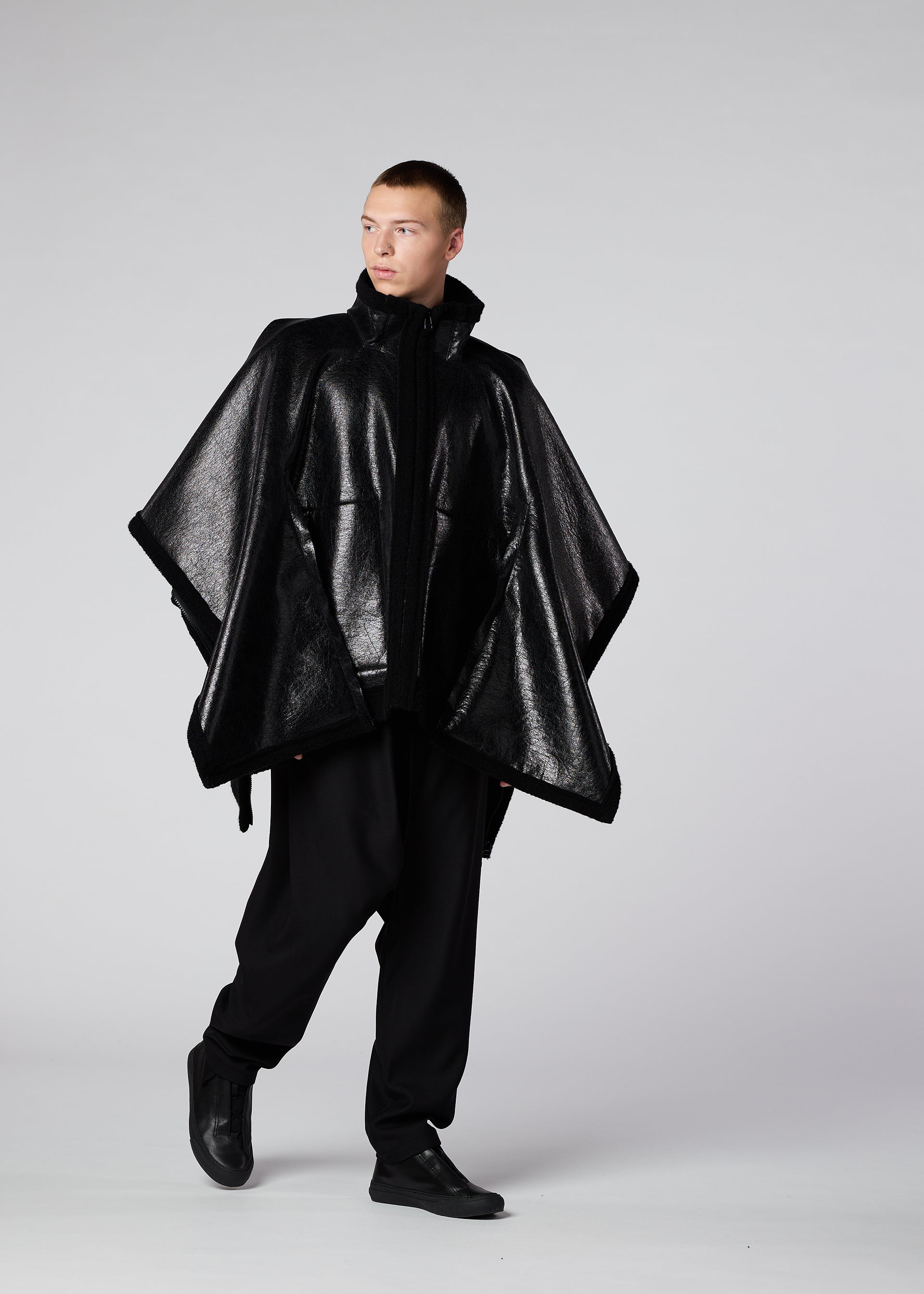 METALLIC ULTRA BOA – isseymiyake.com