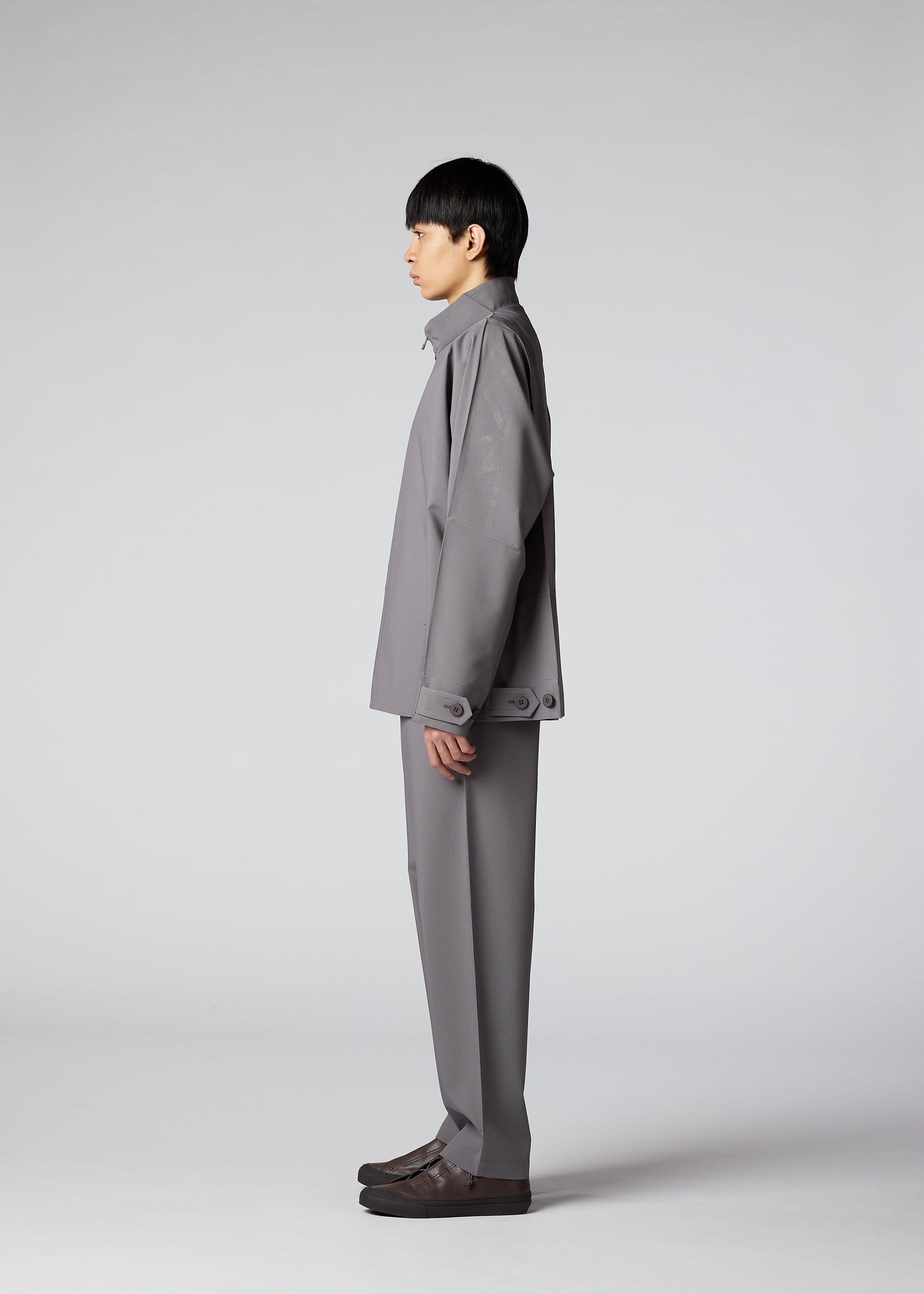 FLAT – isseymiyake.com