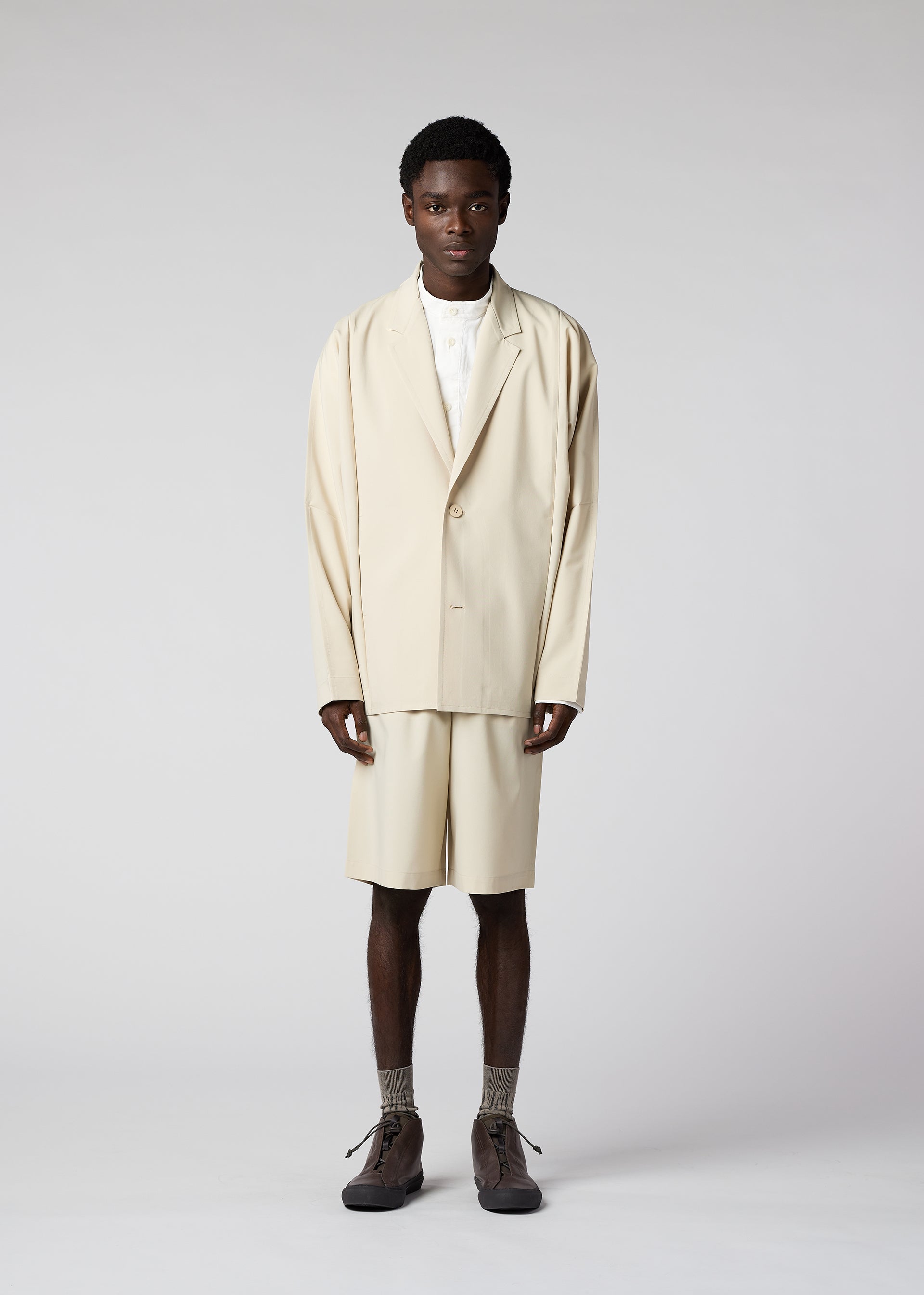 メンズ／パンツ – isseymiyake.com