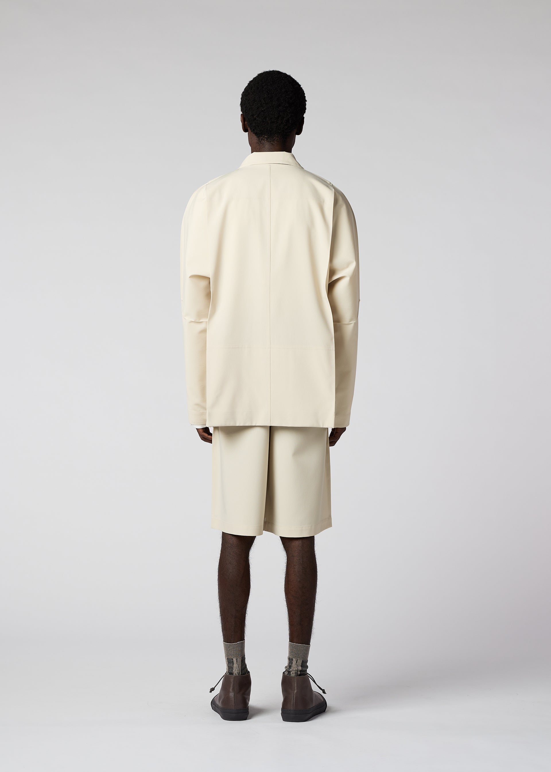 FLAT – isseymiyake.com