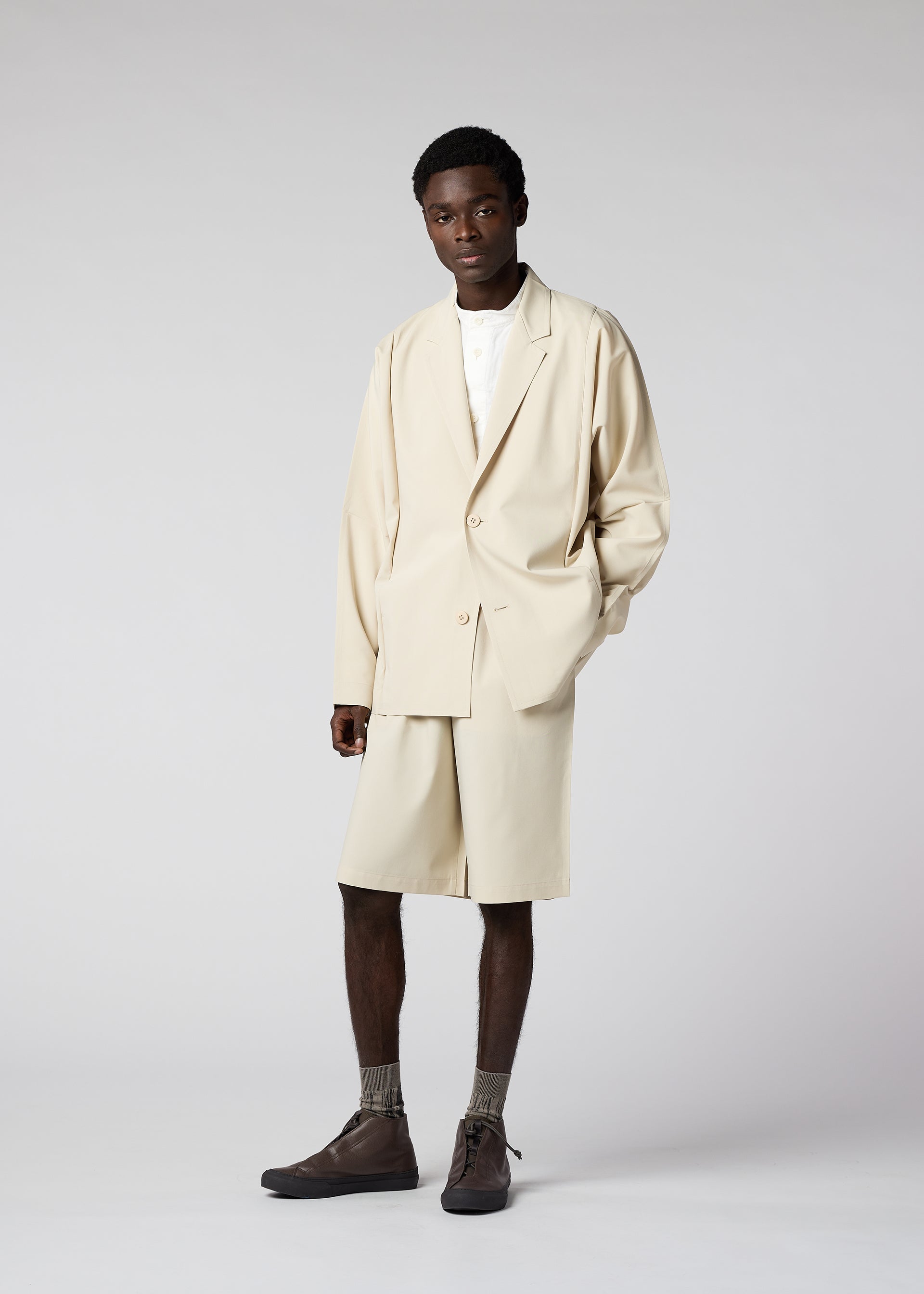 FLAT – isseymiyake.com