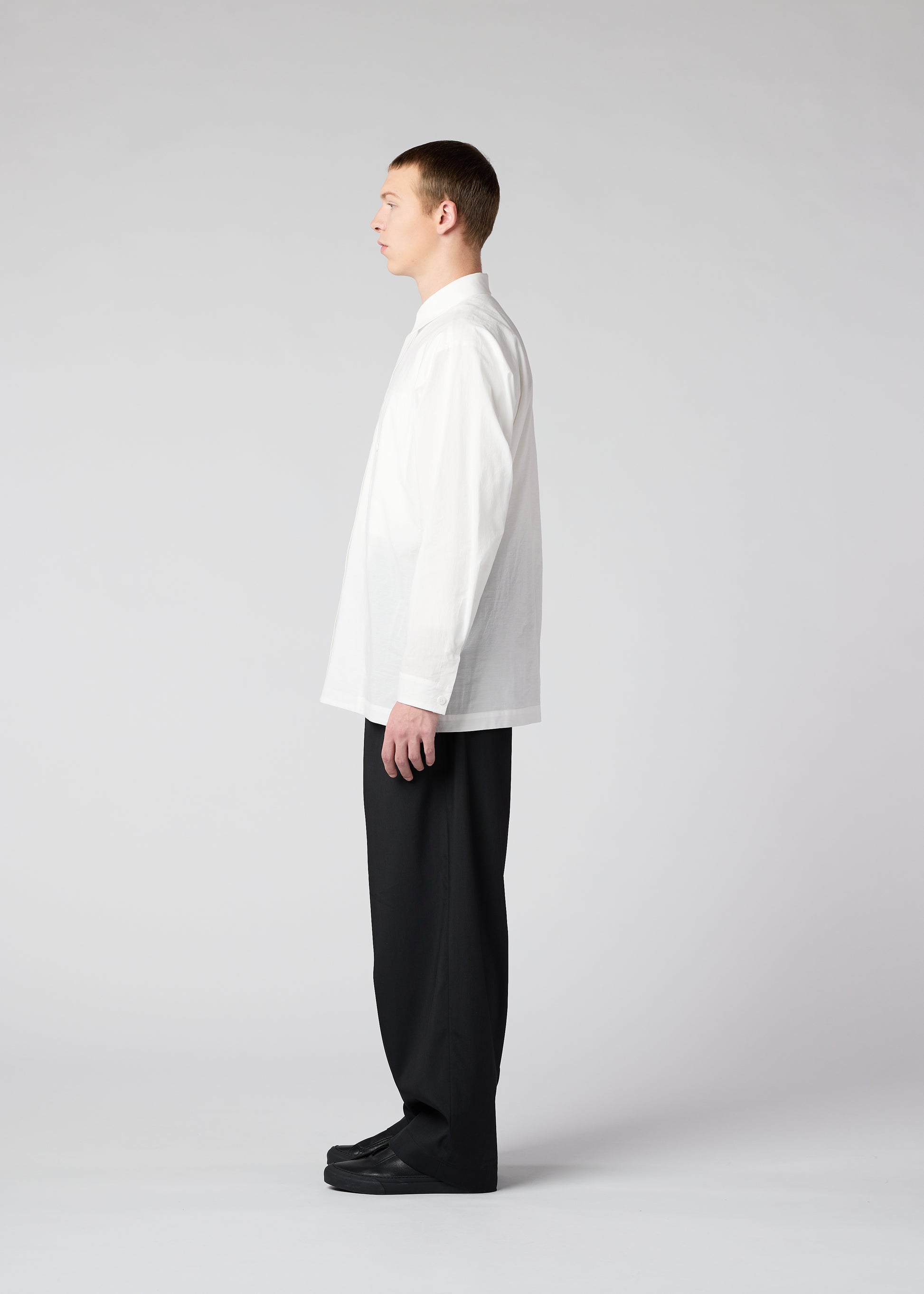 WHITE SHIRT、メンズ_トップス_シャツ、着用画像2