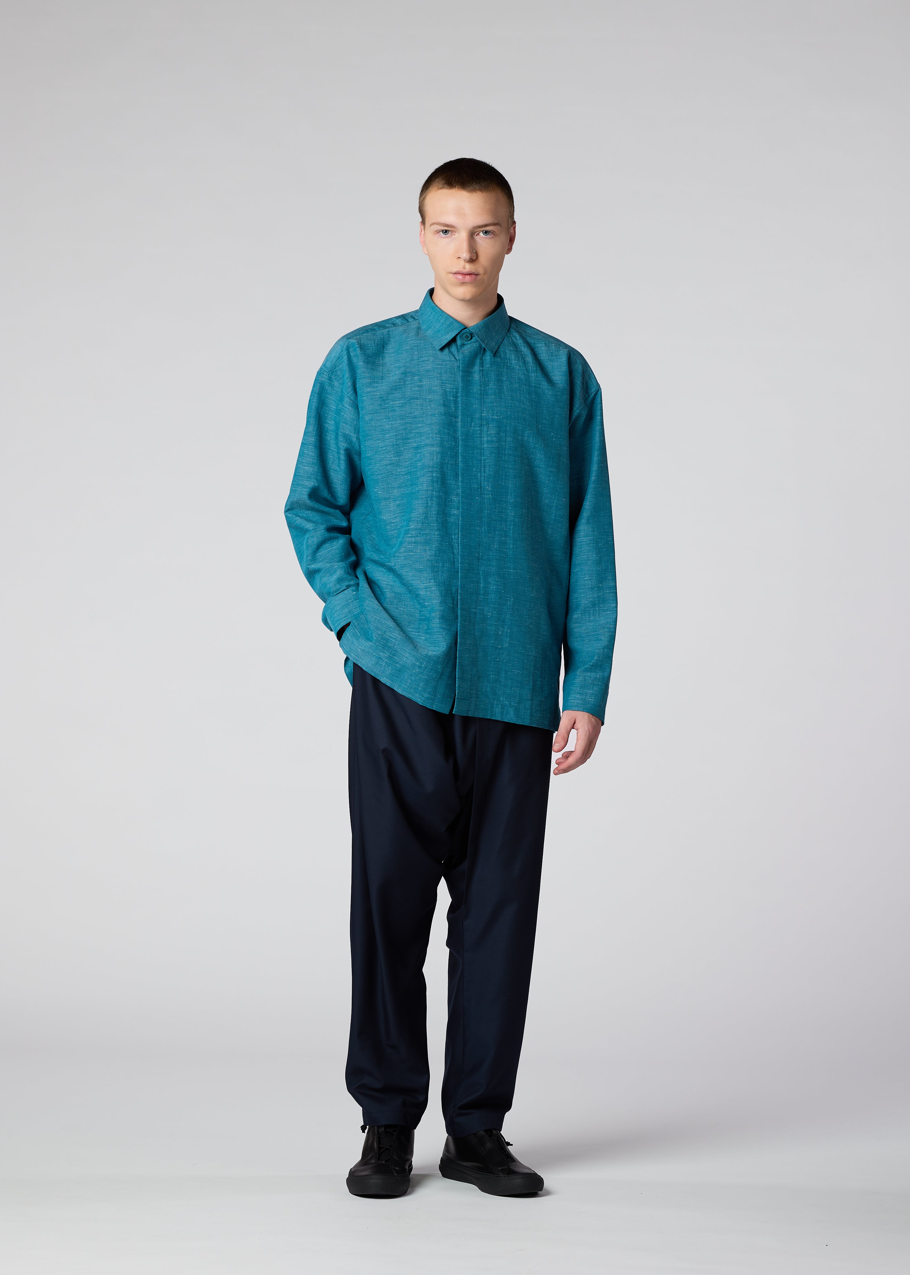me ISSEY MIYAKE◆長袖シャツ/--/ポリエステル/BLU/ドット/MI12FD561 me ISSEY MIYAKE◇長袖シャツ/--/ポリエステル/BLU/ドット