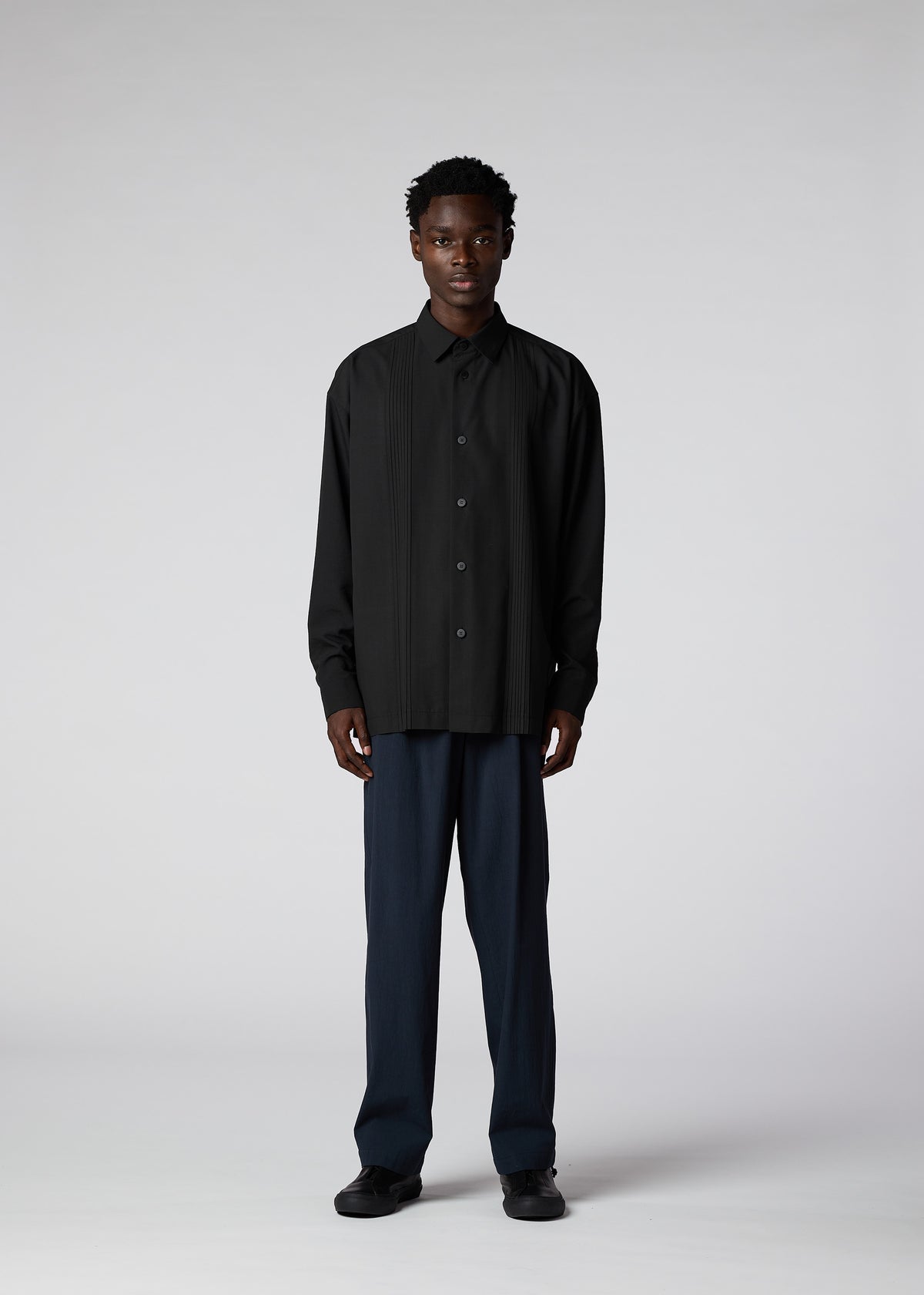 PLEATS SHIRT、メンズ_トップス_シャツ、着用画像1