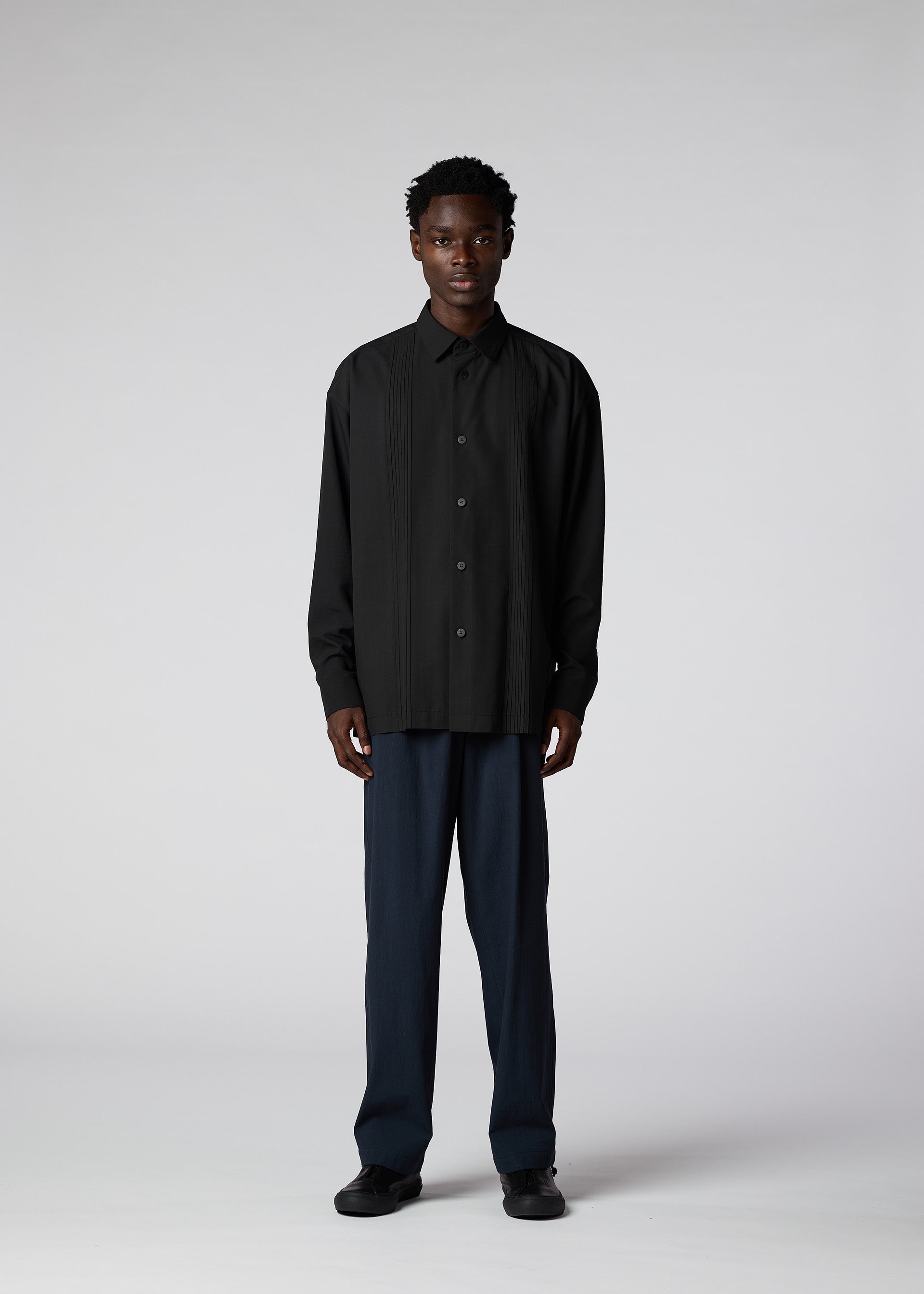 PLEATS SHIRT、メンズ_トップス_シャツ、着用画像1