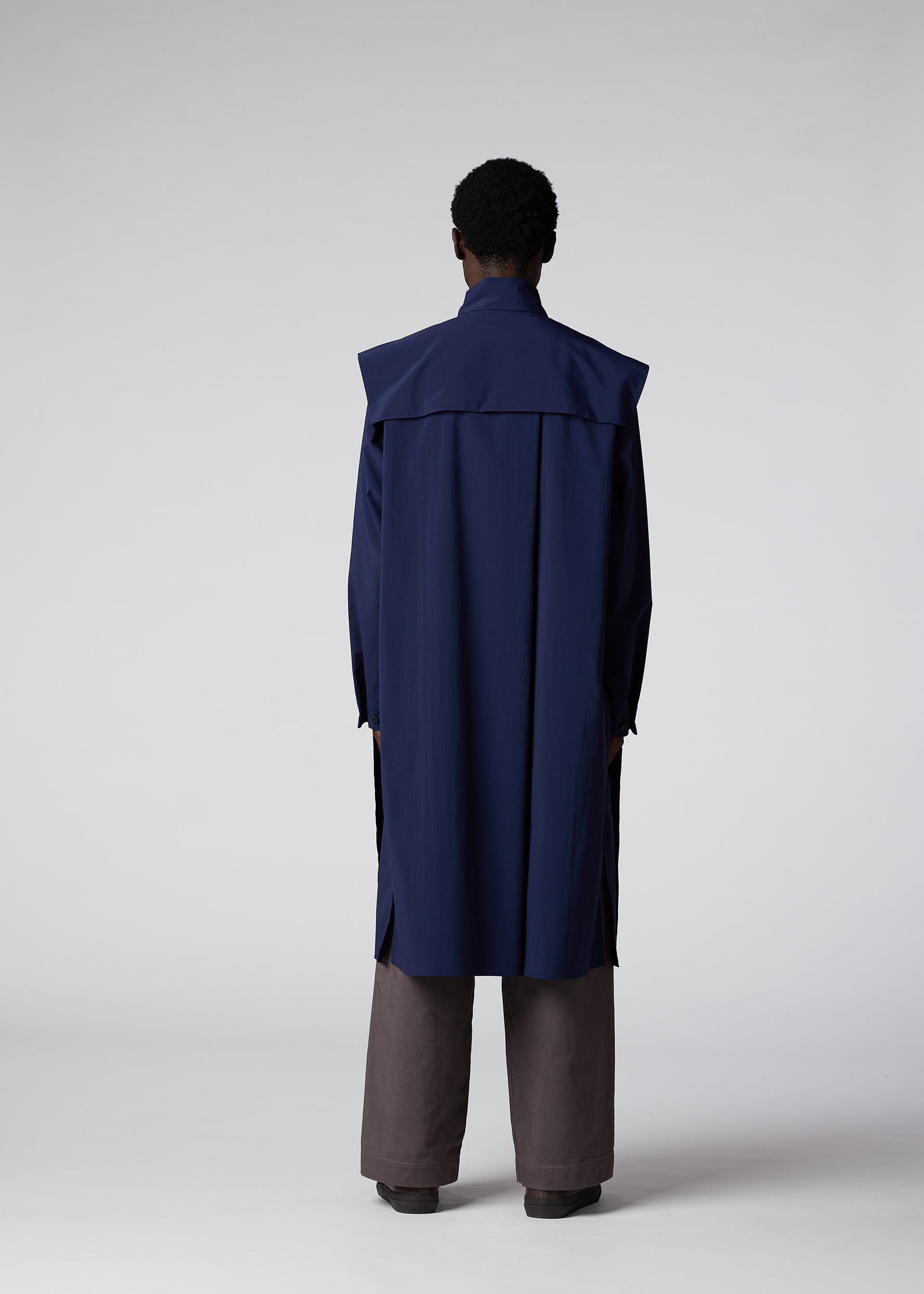 WALL SHIRT – isseymiyake.com