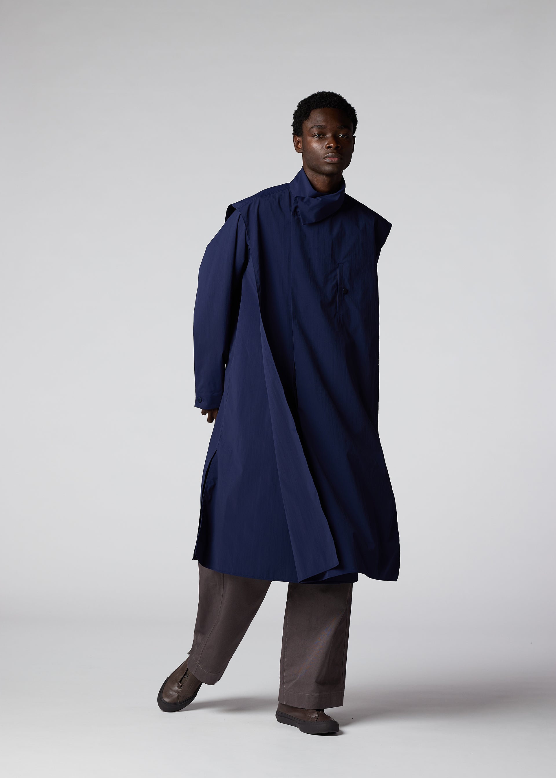 WALL SHIRT – isseymiyake.com