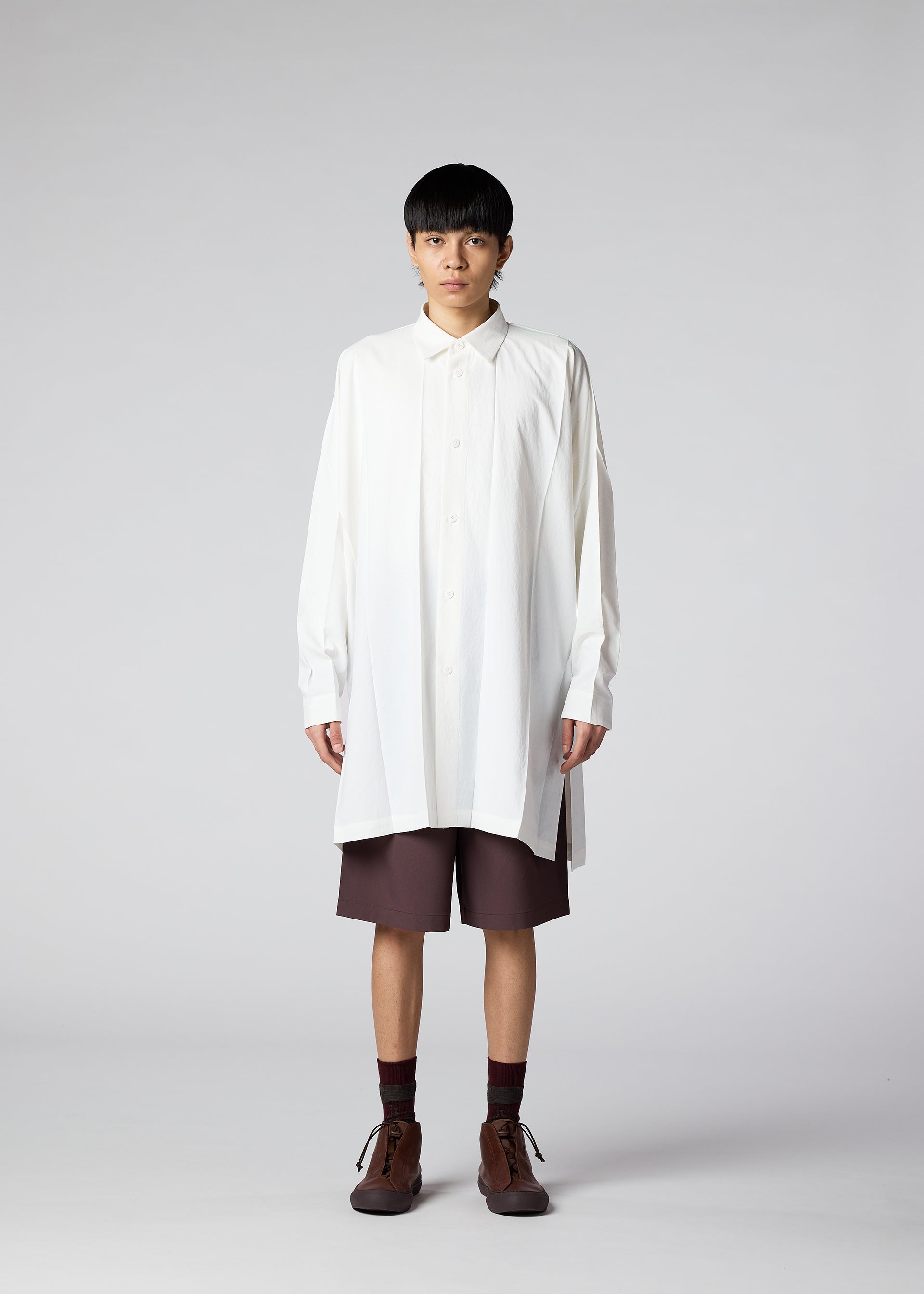 BIG PLEATS SHIRT、メンズ_トップス_シャツ、着用画像1