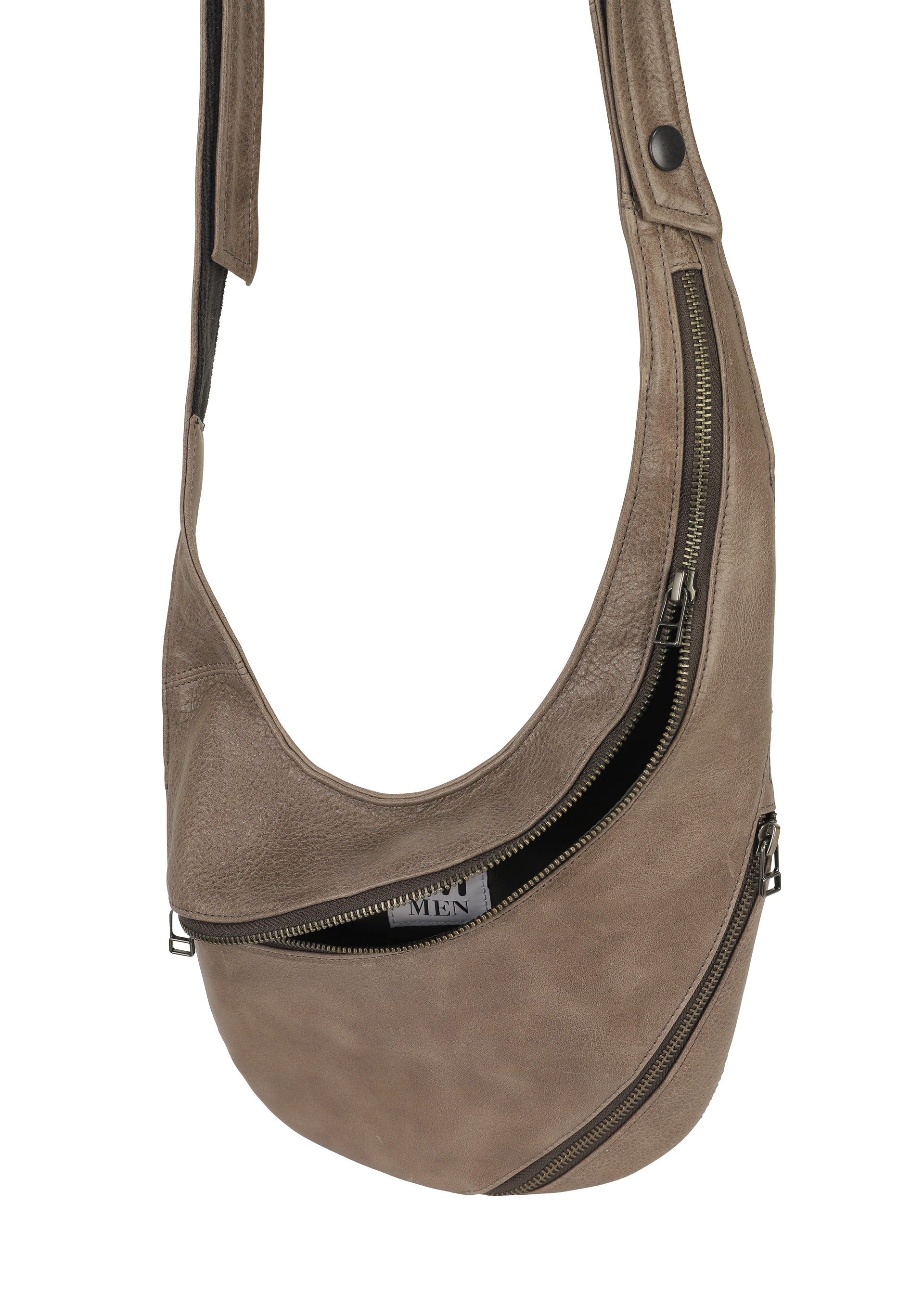 CARVED LEATHER BAG – isseymiyake.com