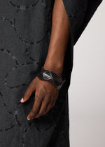 ENGRAVE BANGLE、アクセサリー&その他_アクセサリー、着用画像2