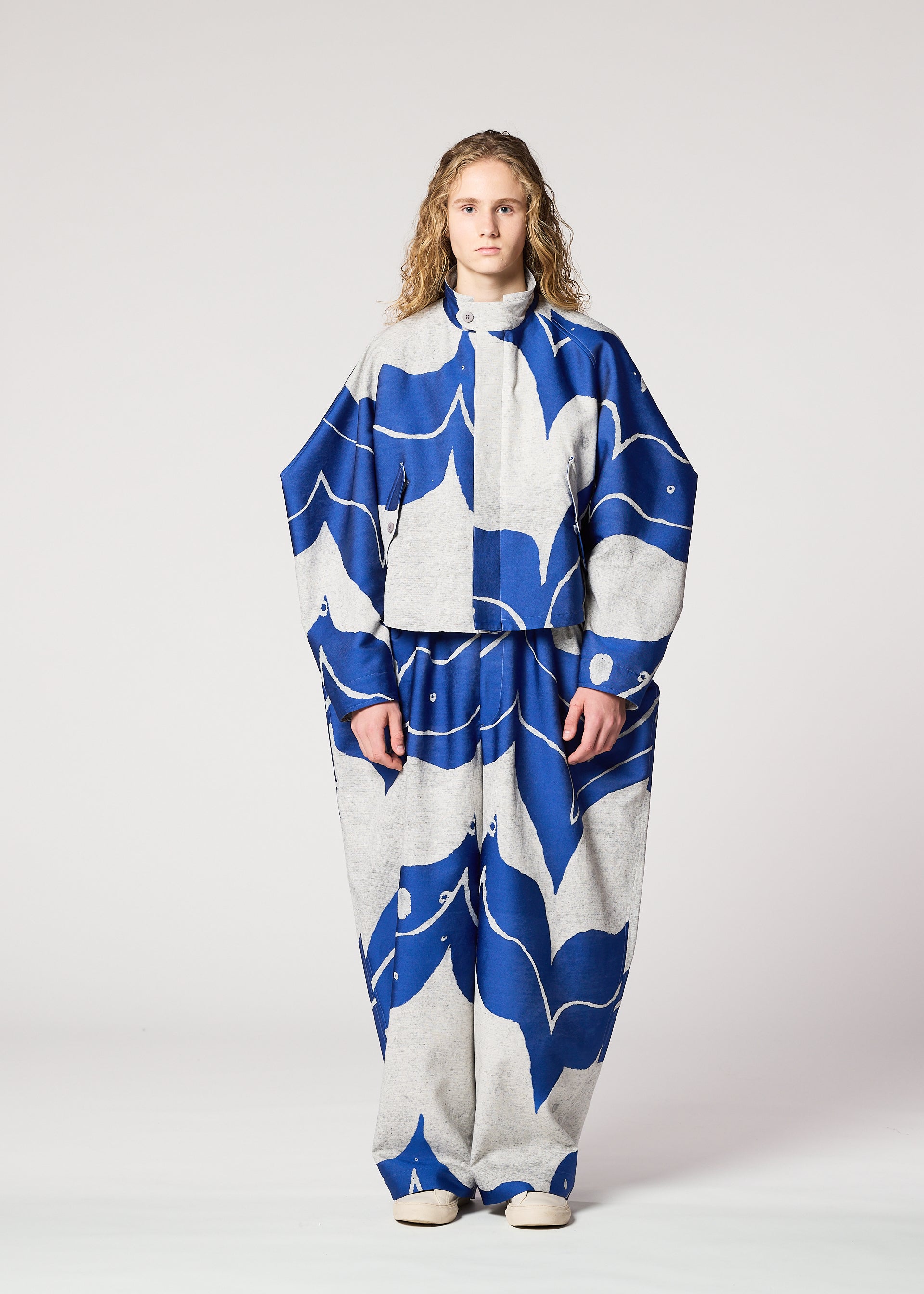 【美品】ISSEY MIYAKE 7分袖シャツ バルーンアーム 日本製 INLAY – isseymiyake.com