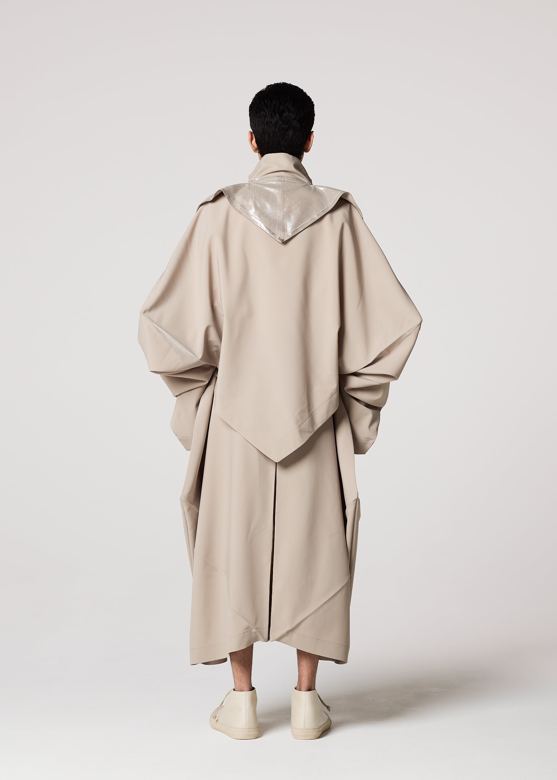 GINTO FLAT – isseymiyake.com