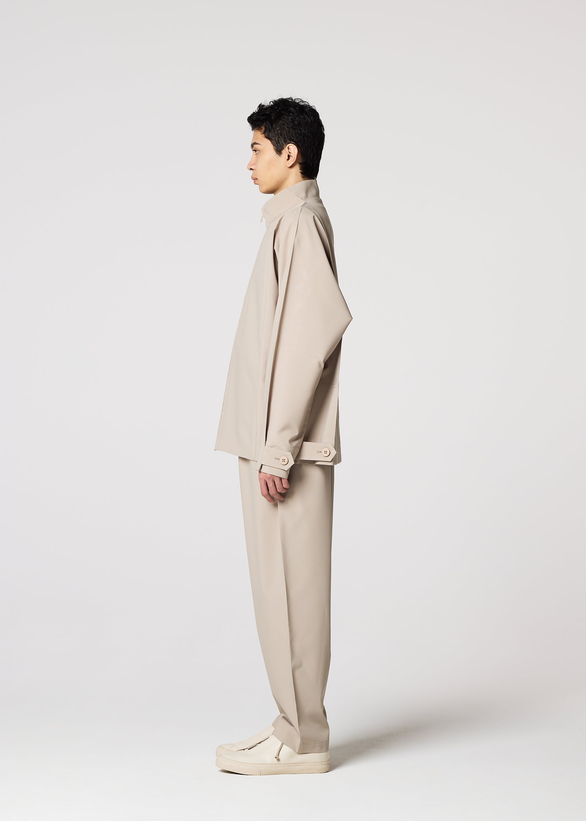 FLAT – isseymiyake.com