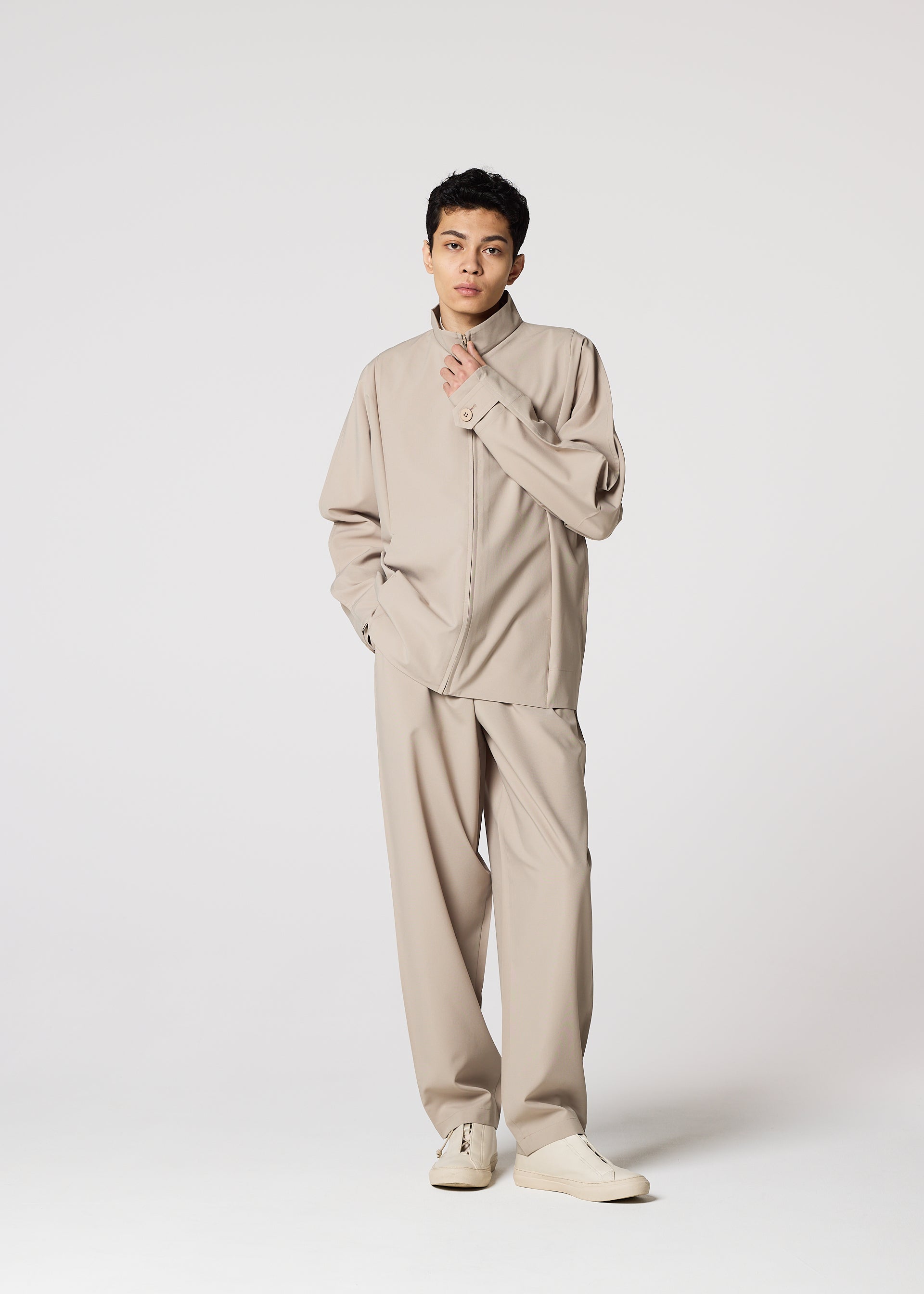 FLAT – isseymiyake.com