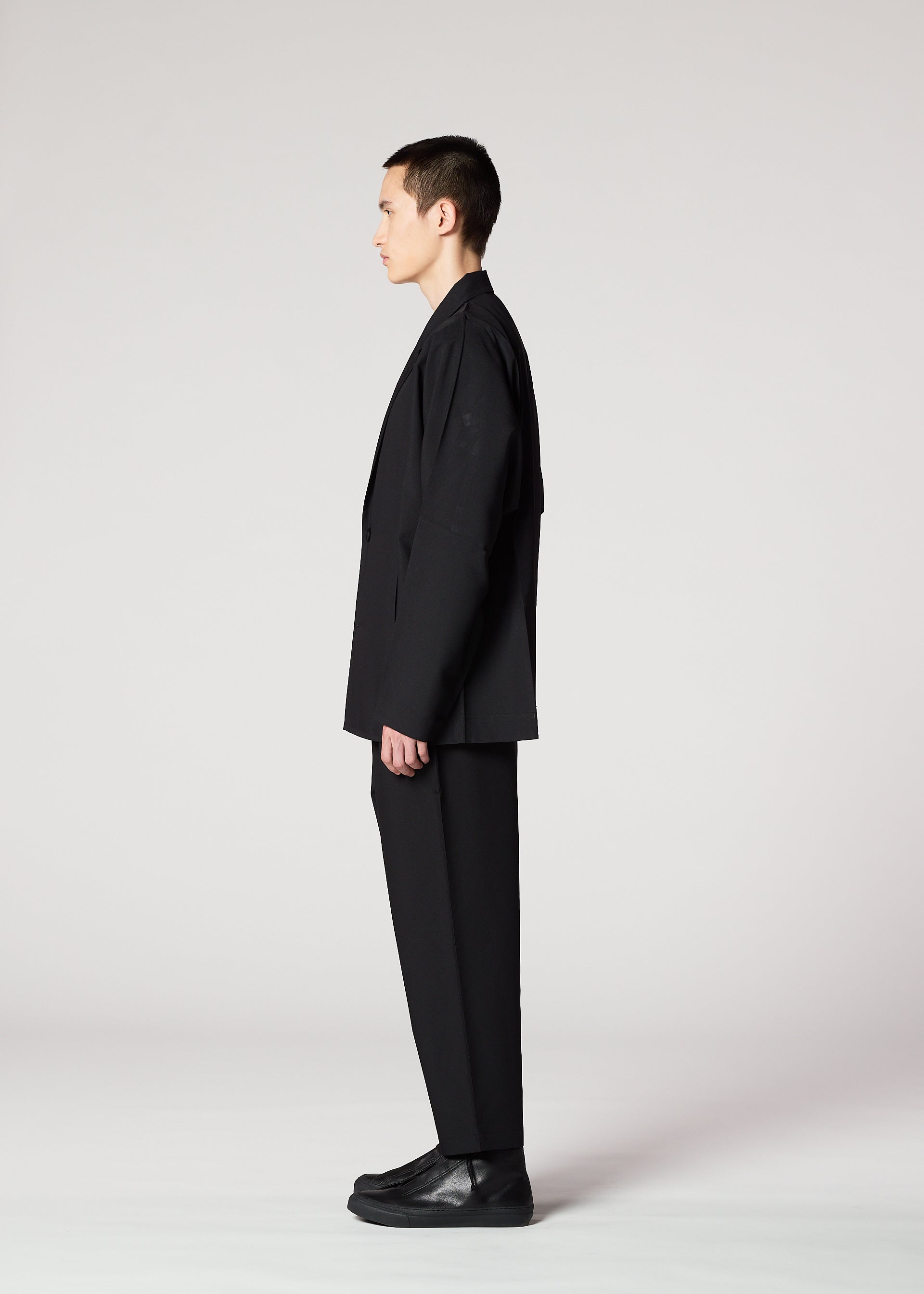 FLAT BLACK – isseymiyake.com