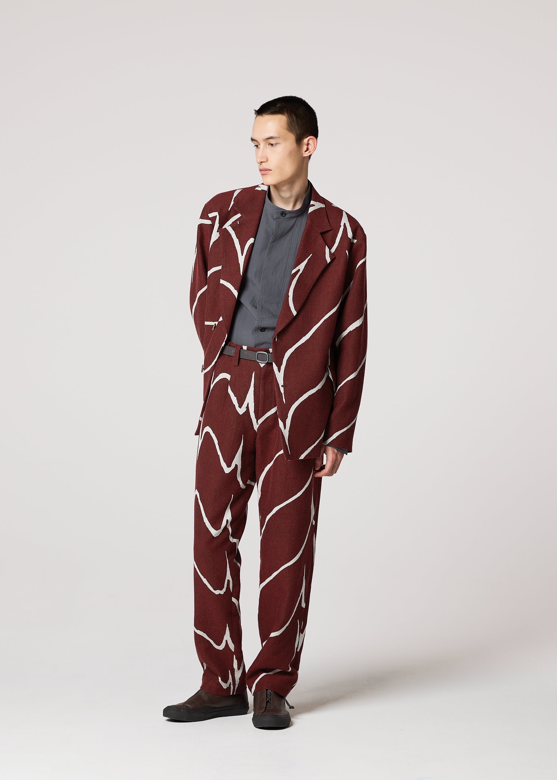 EARTH – isseymiyake.com