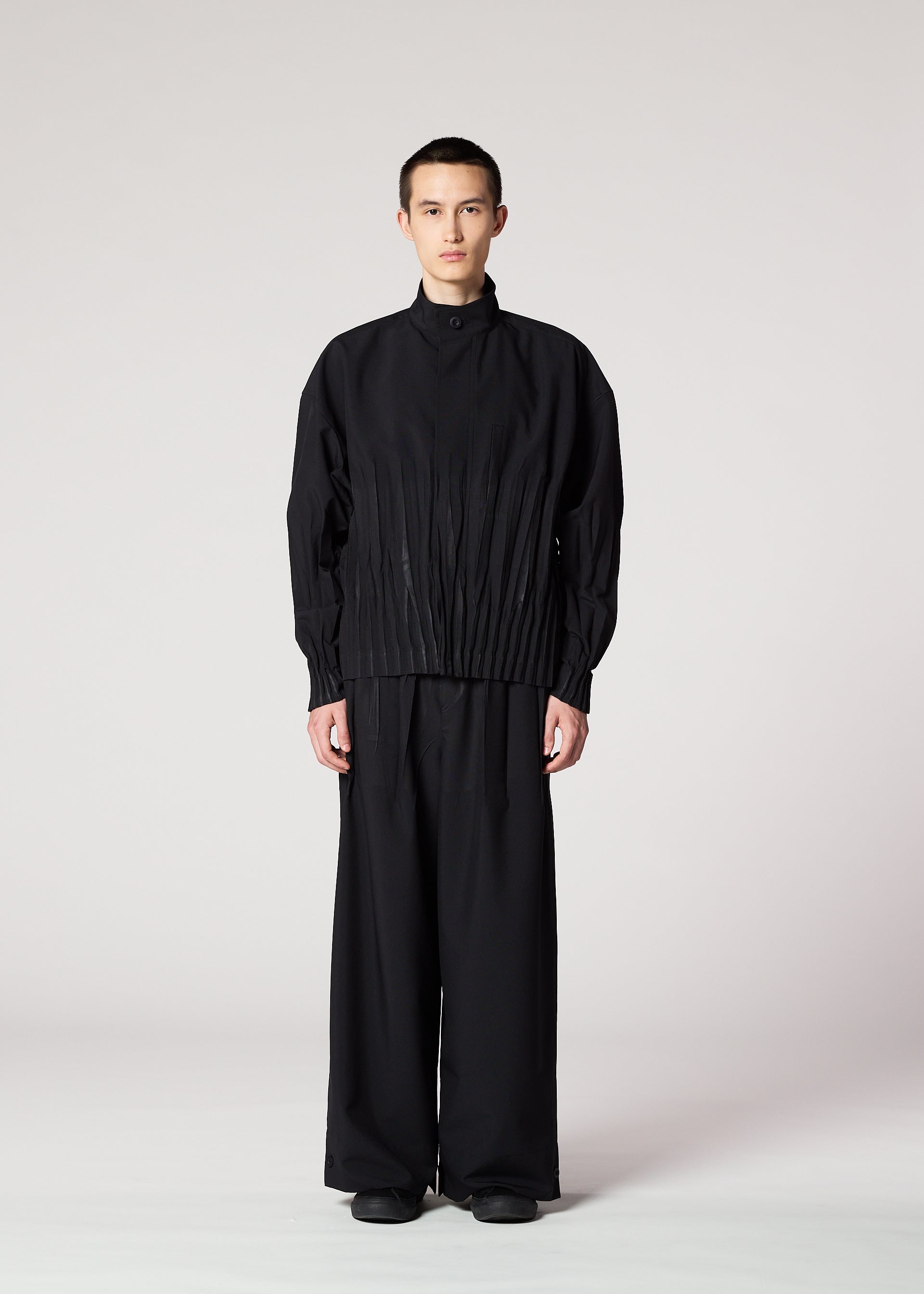 メンズ／パンツ – isseymiyake.com