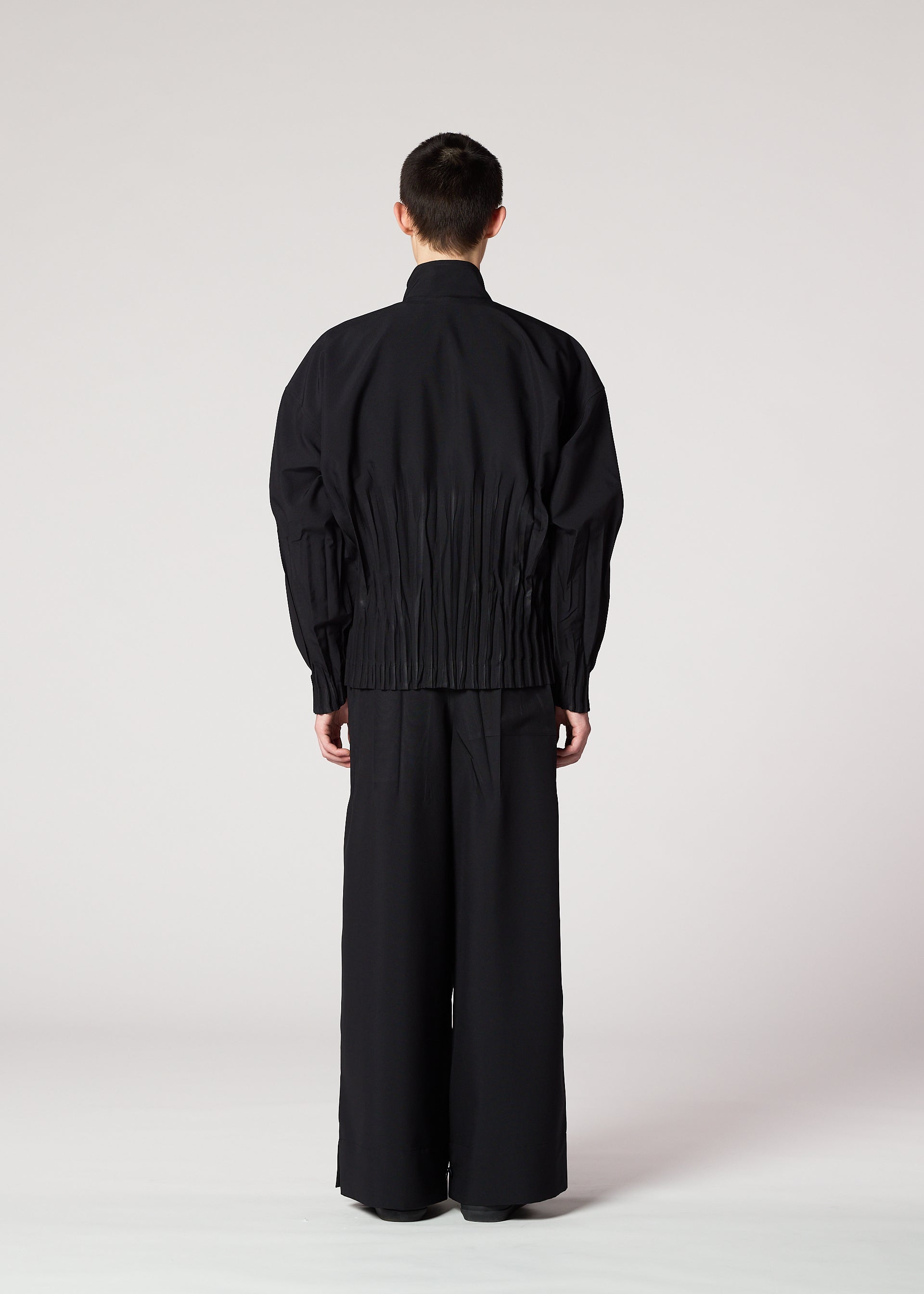 WAFT BLACK – isseymiyake.com